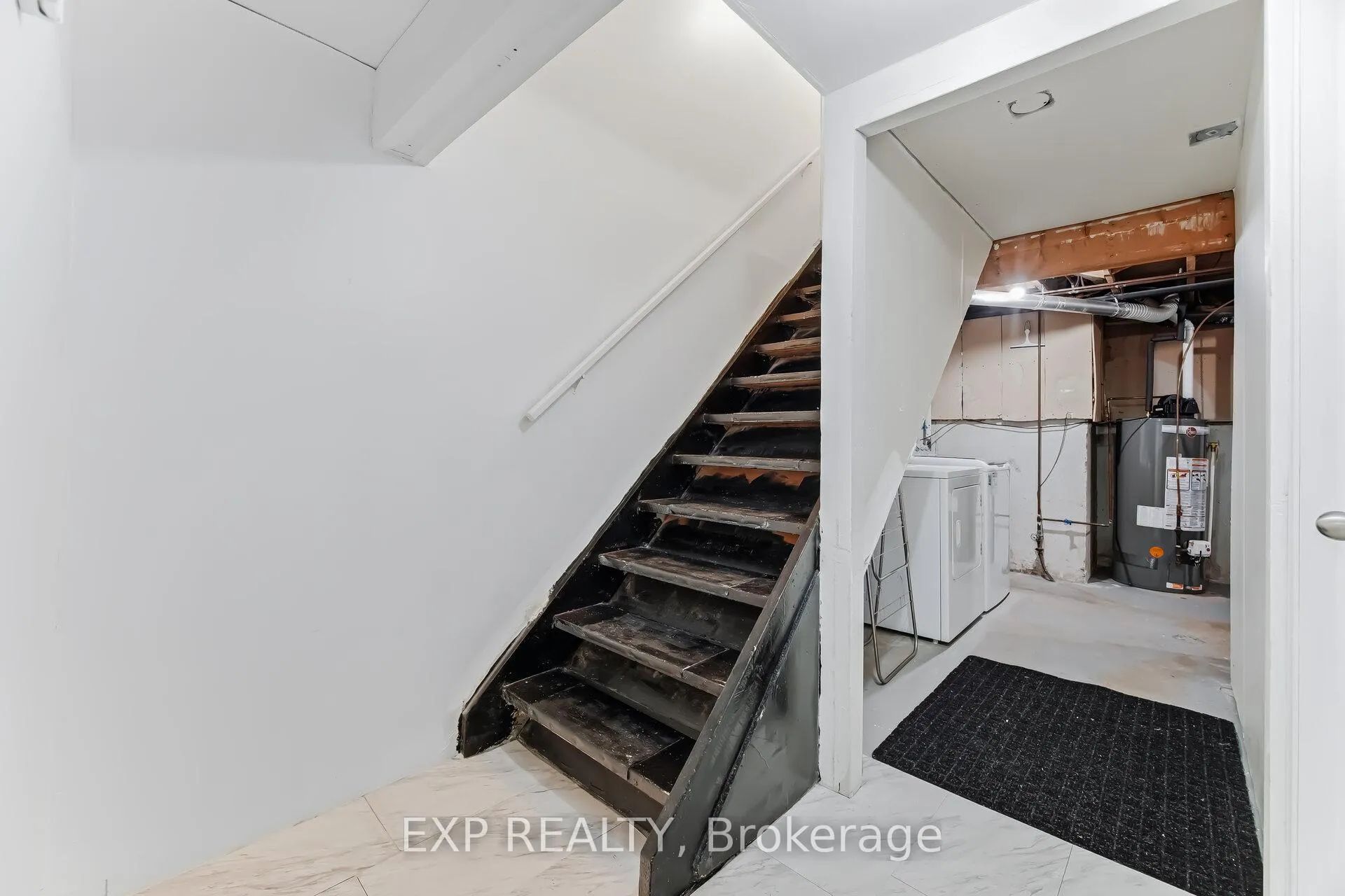 Photo 32 of Unit 32A, 1568 Garth Street, Hamilton, Falkirk — HOMEH