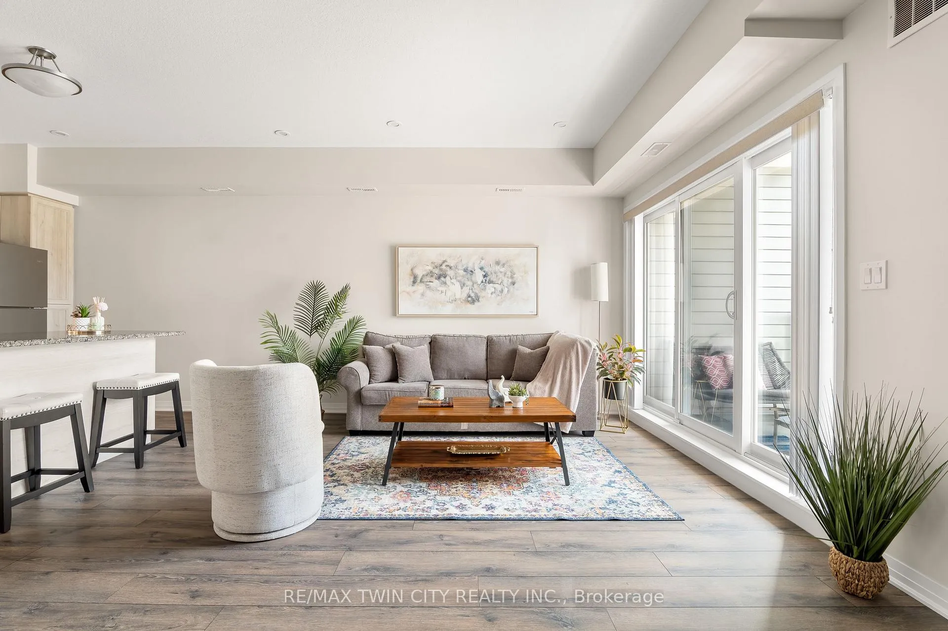 Photo 16 of 1574 Fischer Hallman Road, Kitchener — HOMEH