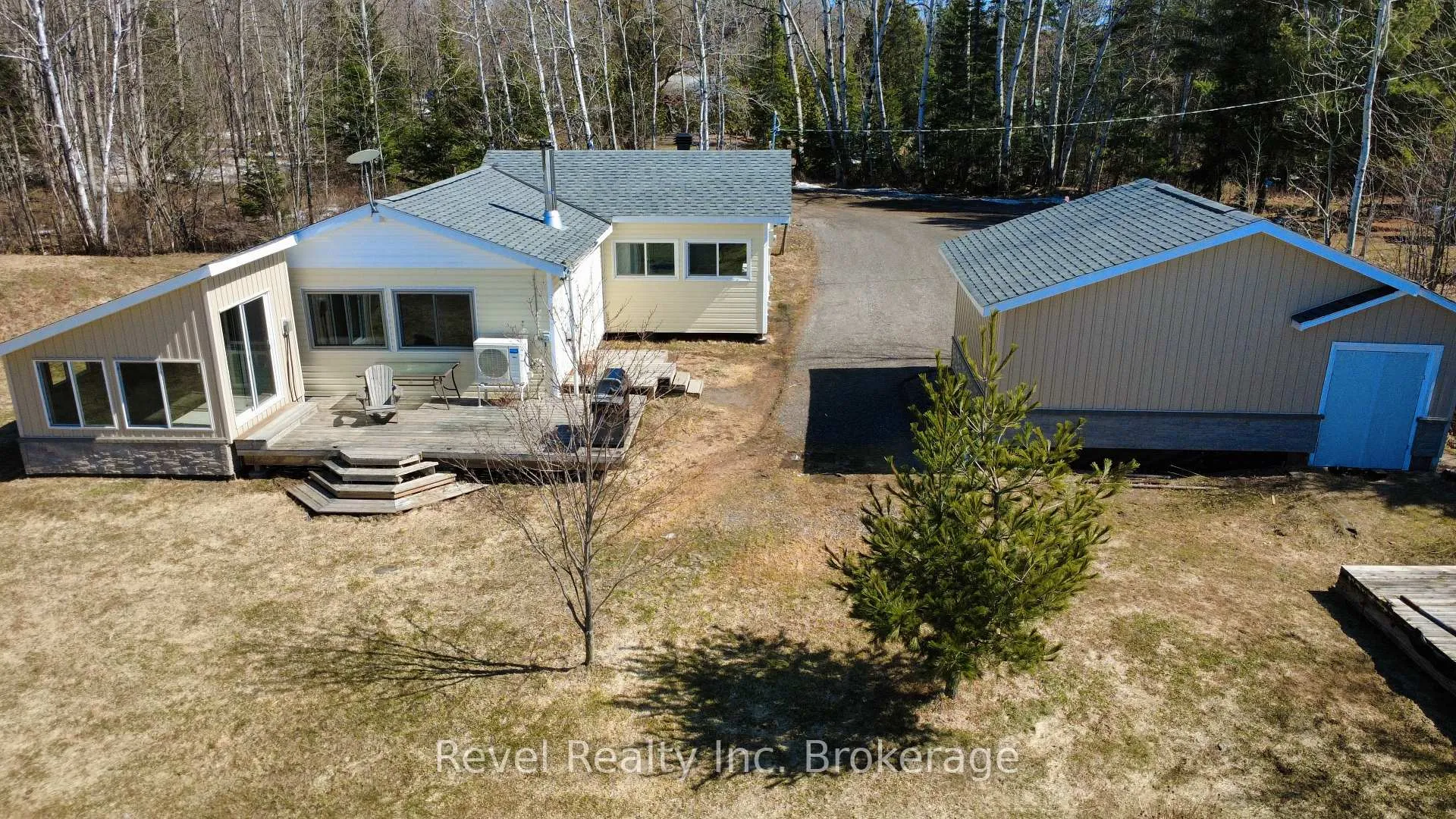 Photo 4 of 286 Mallard Haven Road, Chisholm — HOMEH