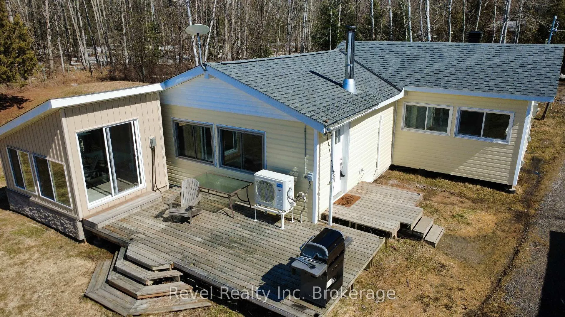 Photo 5 of 286 Mallard Haven Road, Chisholm — HOMEH