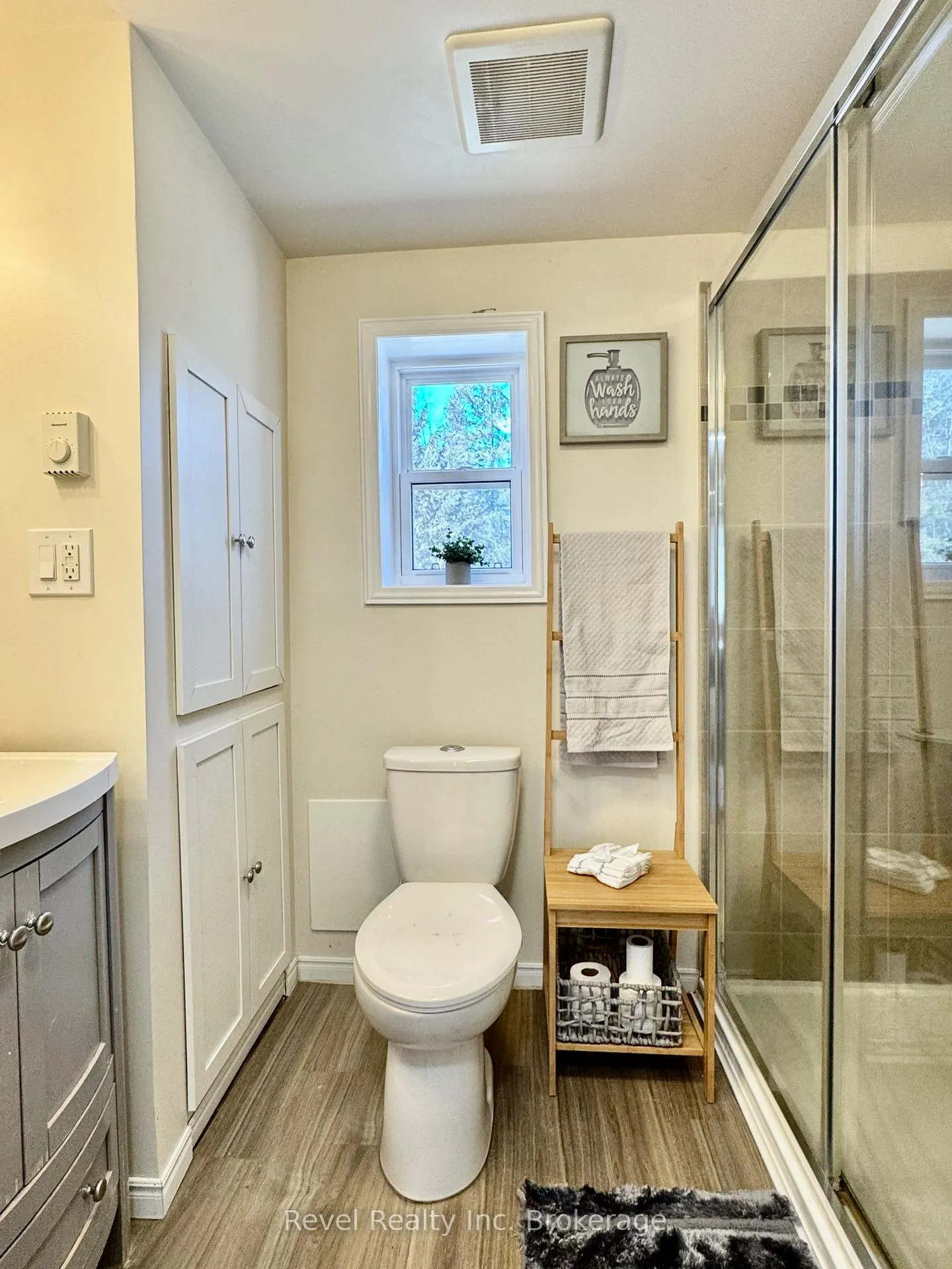 Photo 28 of 286 Mallard Haven Road, Chisholm — HOMEH