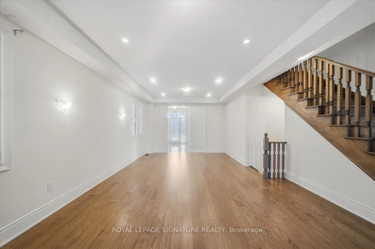 Photo 6 of 81 Attwater Drive, Cambridge — HOMEH