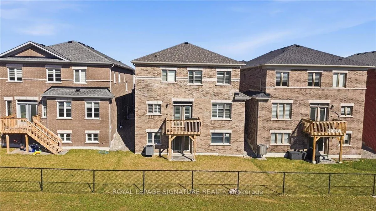 Photo 46 of 81 Attwater Drive, Cambridge — HOMEH