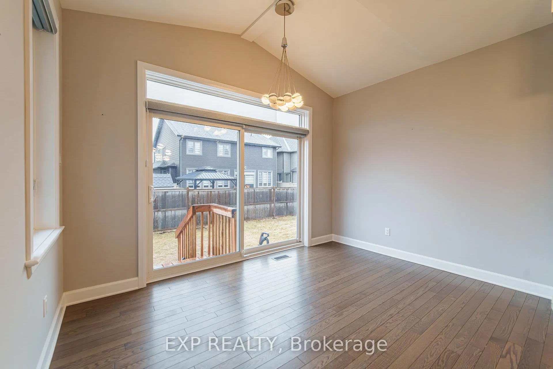 Photo 12 of 896 Sendero Way, Ottawa, Remainder of Stittsville & Area — HOMEH