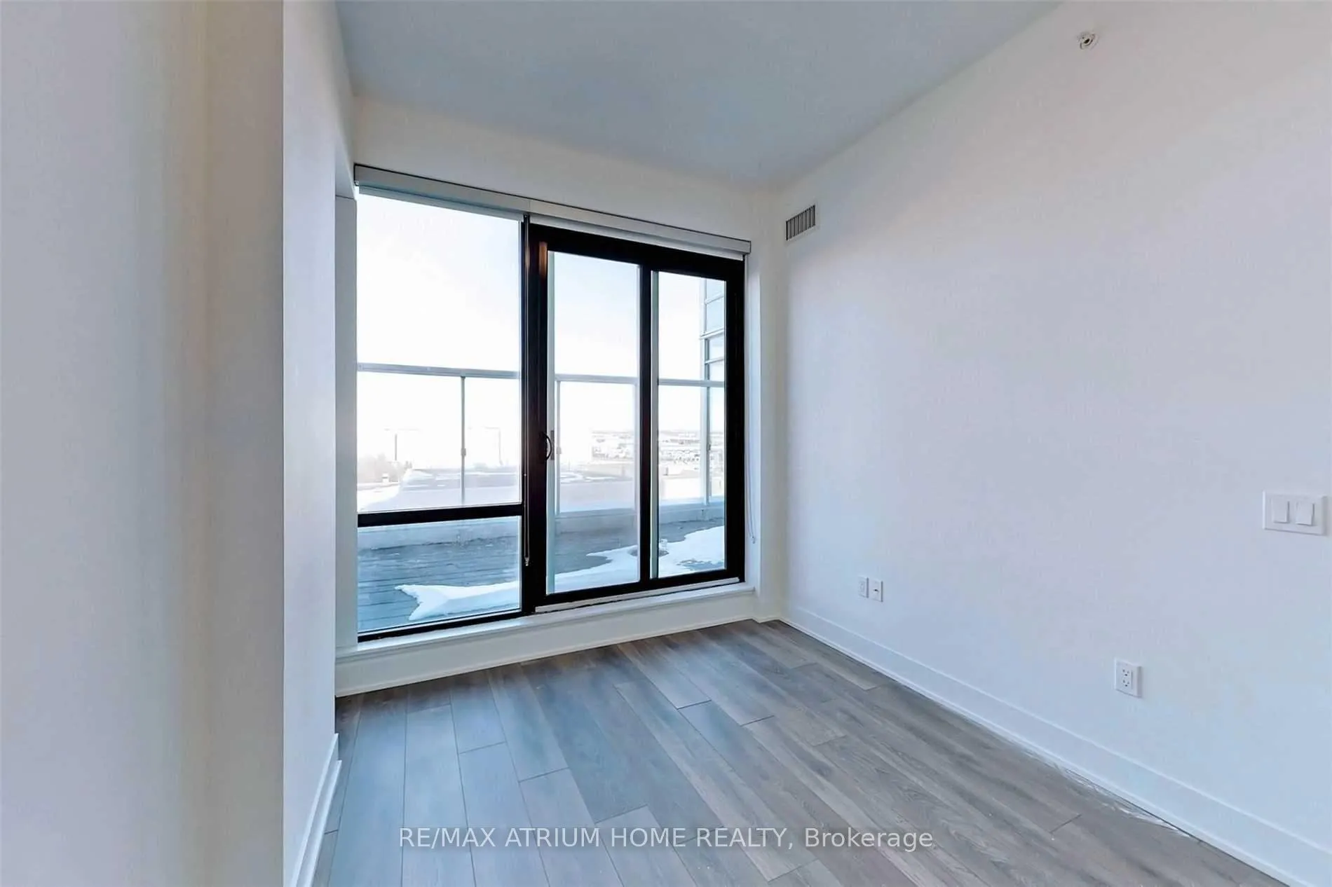 Photo 16 of Unit 611, 2908 Highway 7 Road, Vaughan, Concord — HOMEH