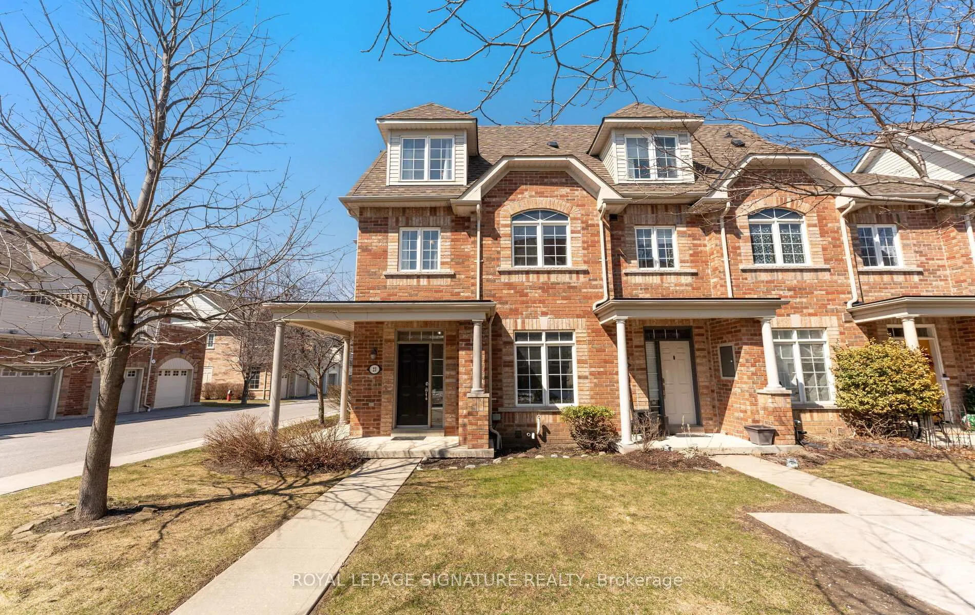 Photo 1 of 23 Yewtree Way, Whitby, Pringle Creek — HOMEH