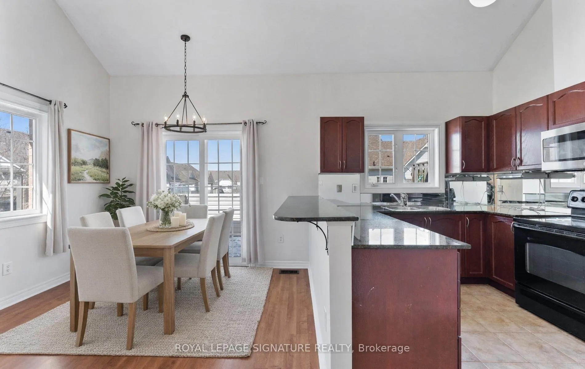 Photo 14 of 23 Yewtree Way, Whitby, Pringle Creek — HOMEH