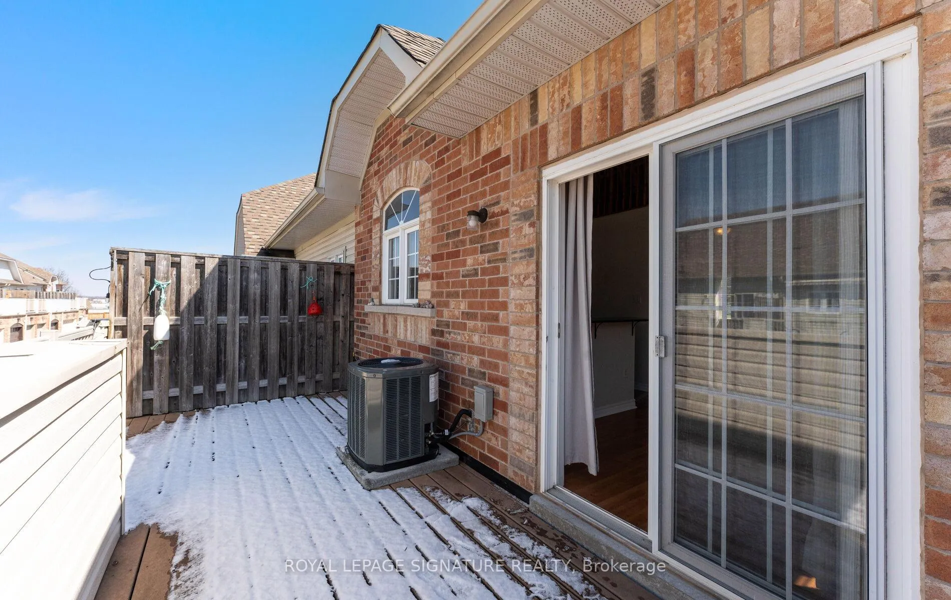 Photo 23 of 23 Yewtree Way, Whitby, Pringle Creek — HOMEH