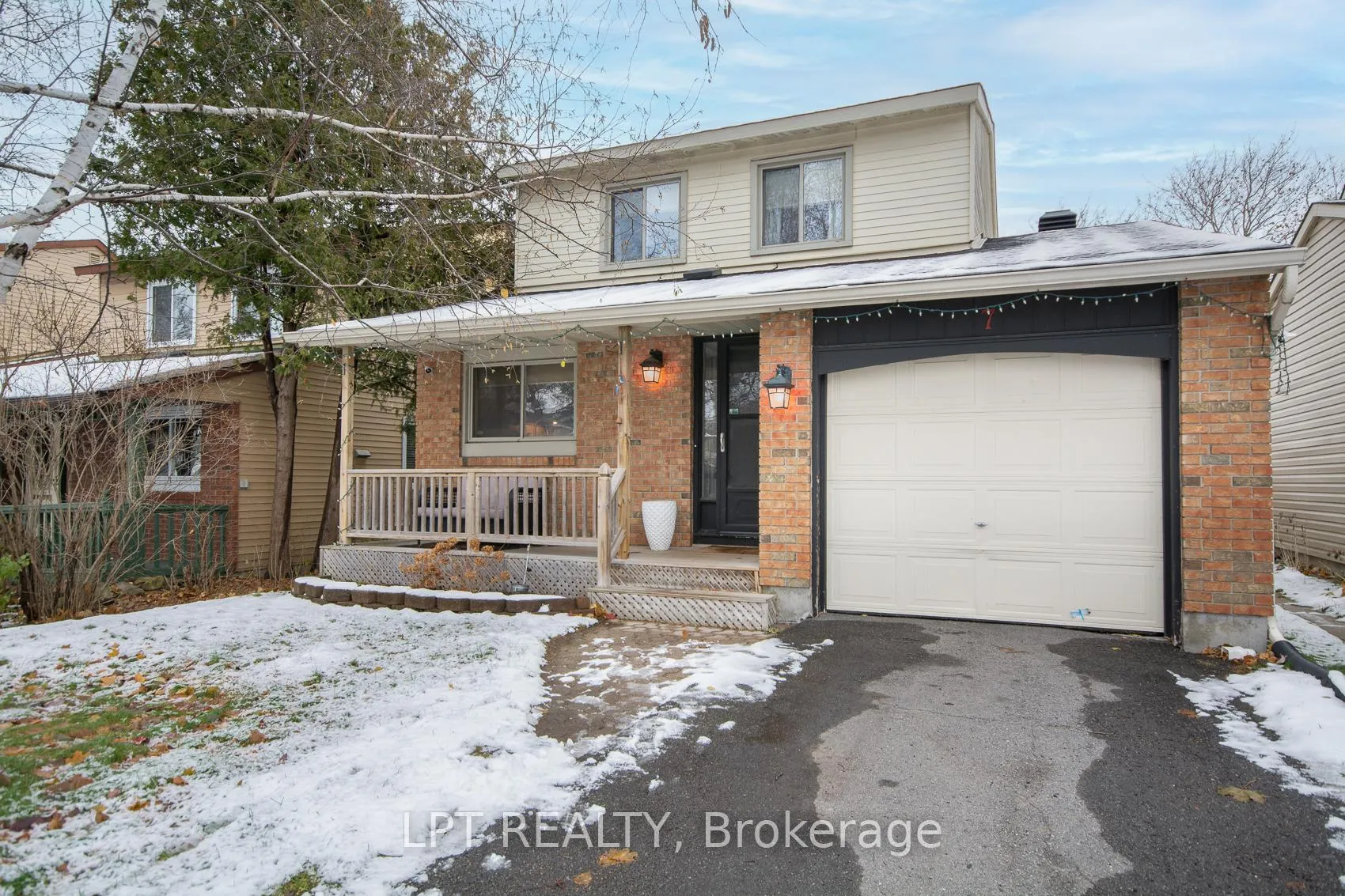 Photo 2 of 7 Fable Street, Ottawa, Barrhaven - Pheasant Run — HOMEH