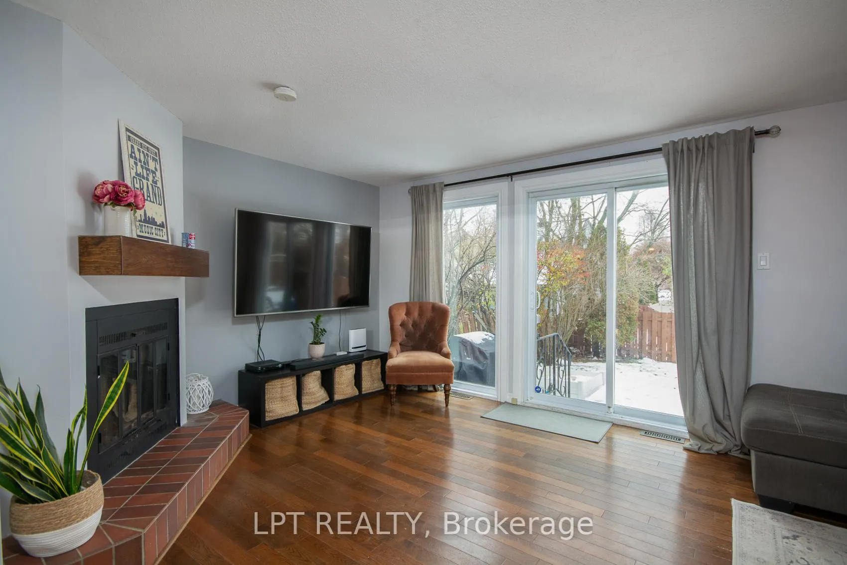 Photo 14 of 7 Fable Street, Ottawa, Barrhaven - Pheasant Run — HOMEH