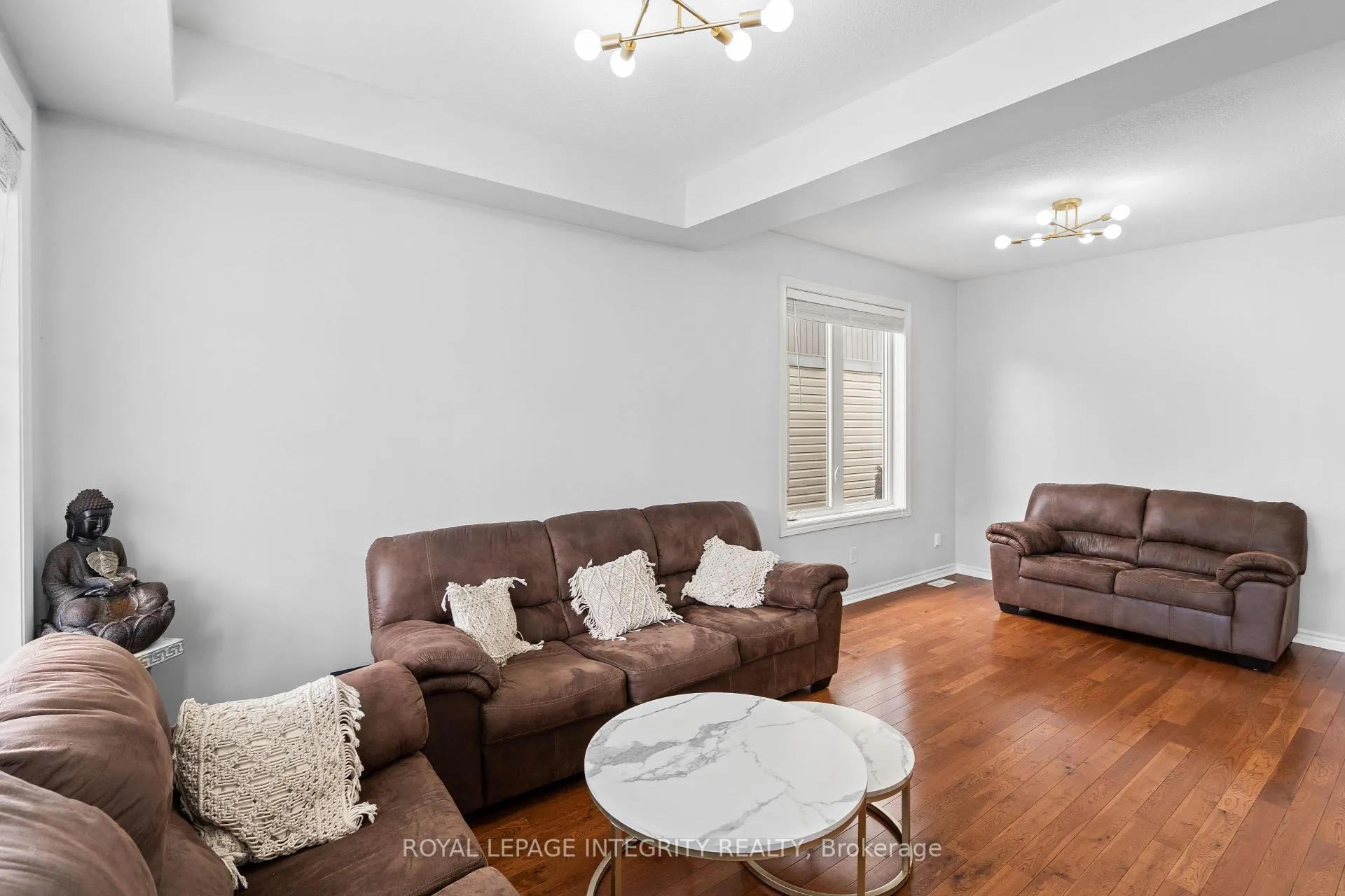Photo 4 of 102 Sonesta Circle, Ottawa, Stittsville (North) — HOMEH