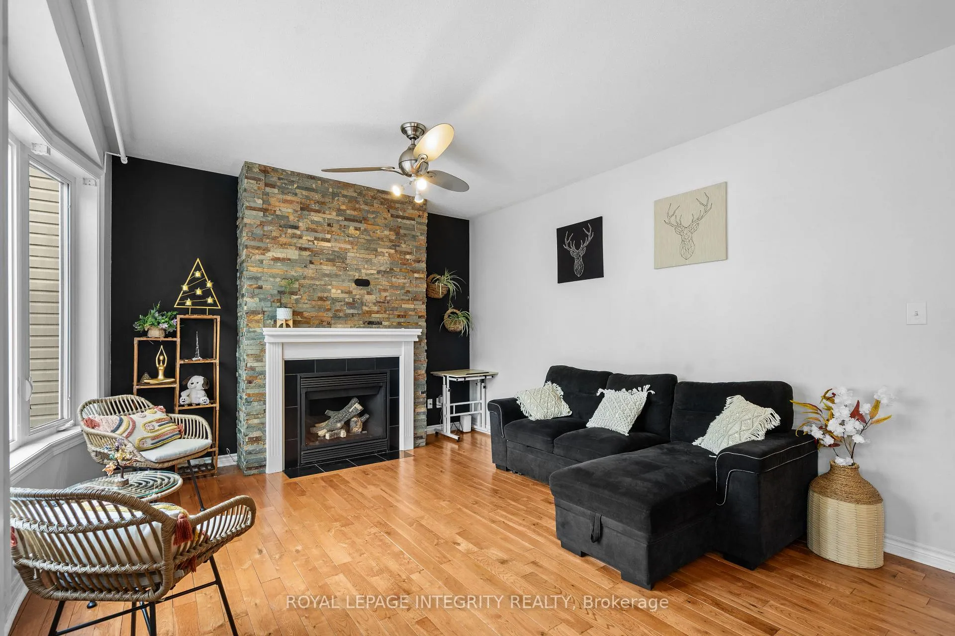 Photo 7 of 102 Sonesta Circle, Ottawa, Stittsville (North) — HOMEH
