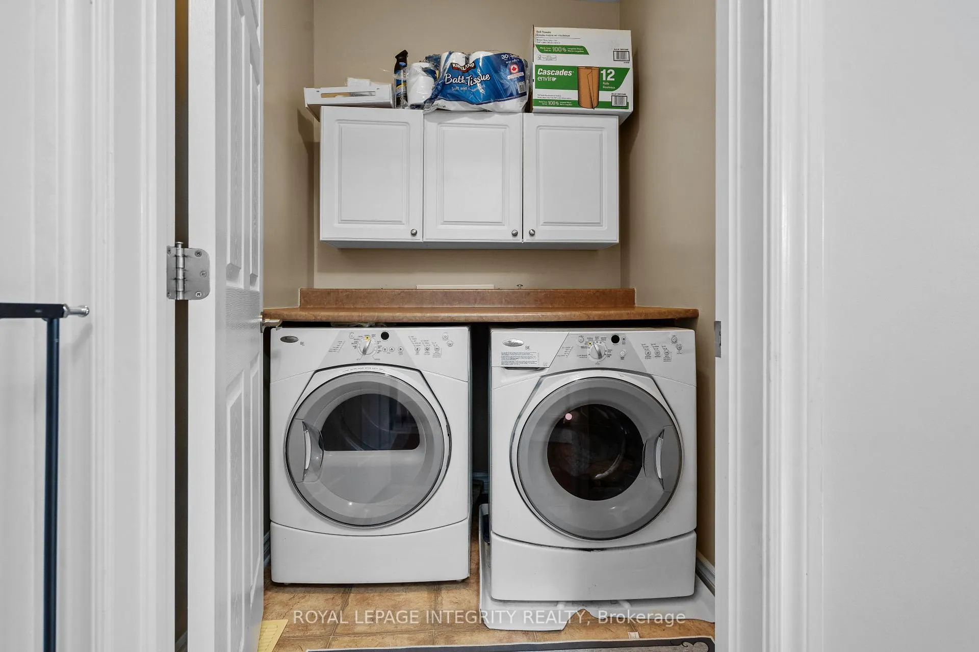 Photo 11 of 102 Sonesta Circle, Ottawa, Stittsville (North) — HOMEH