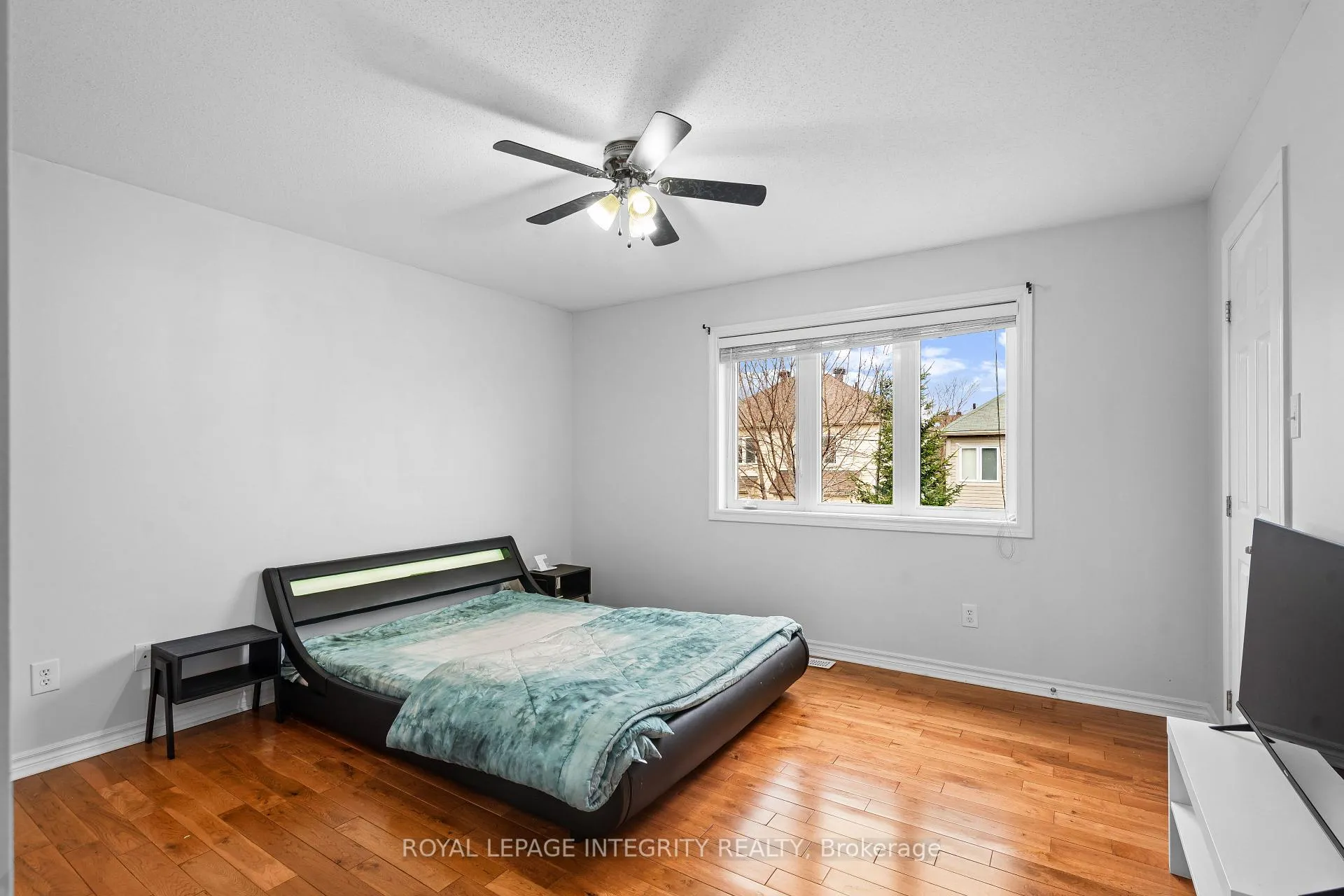 Photo 12 of 102 Sonesta Circle, Ottawa, Stittsville (North) — HOMEH