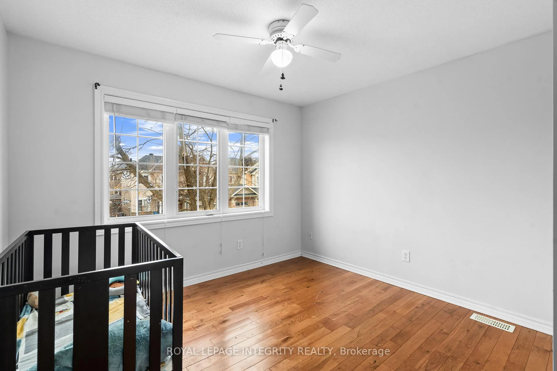Photo 13 of 102 Sonesta Circle, Ottawa, Stittsville (North) — HOMEH