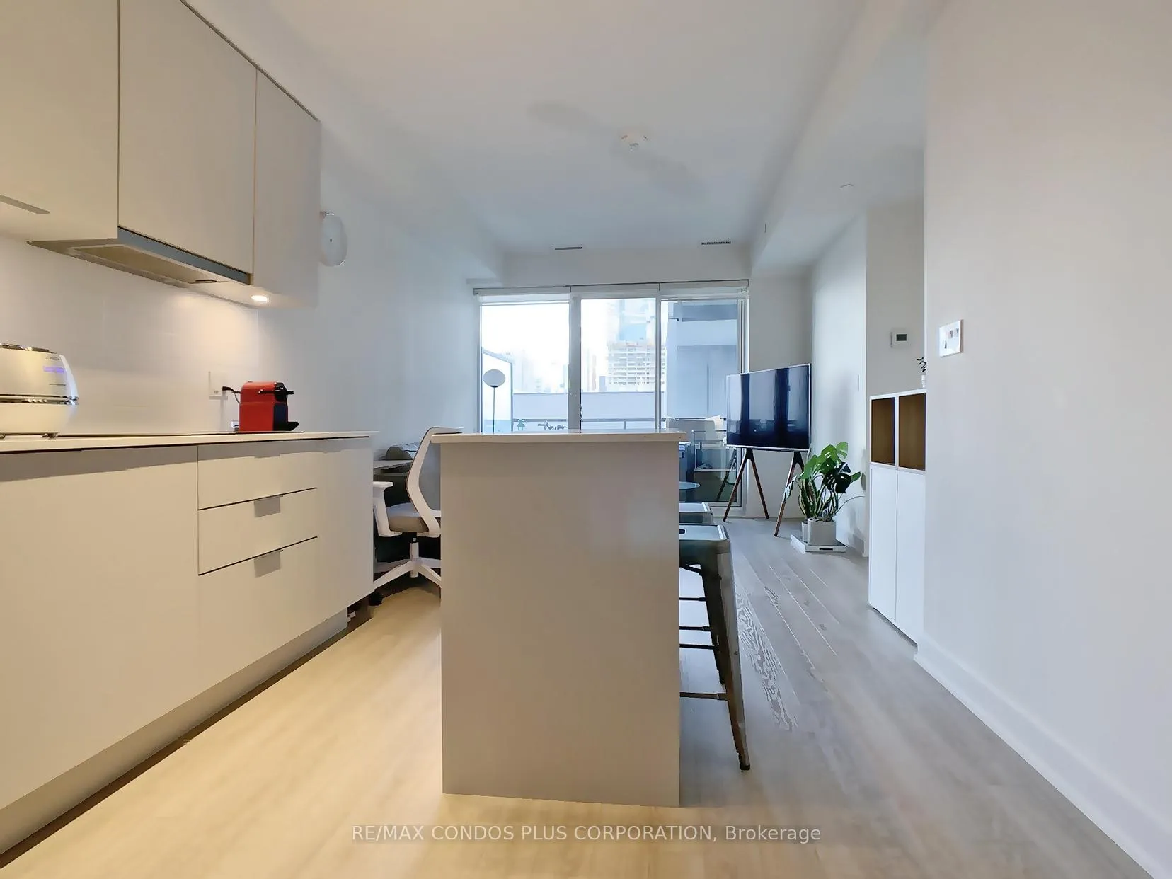 Photo 9 of Unit 1519, 576 Front Street W, Toronto, Waterfront Communities — HOMEH