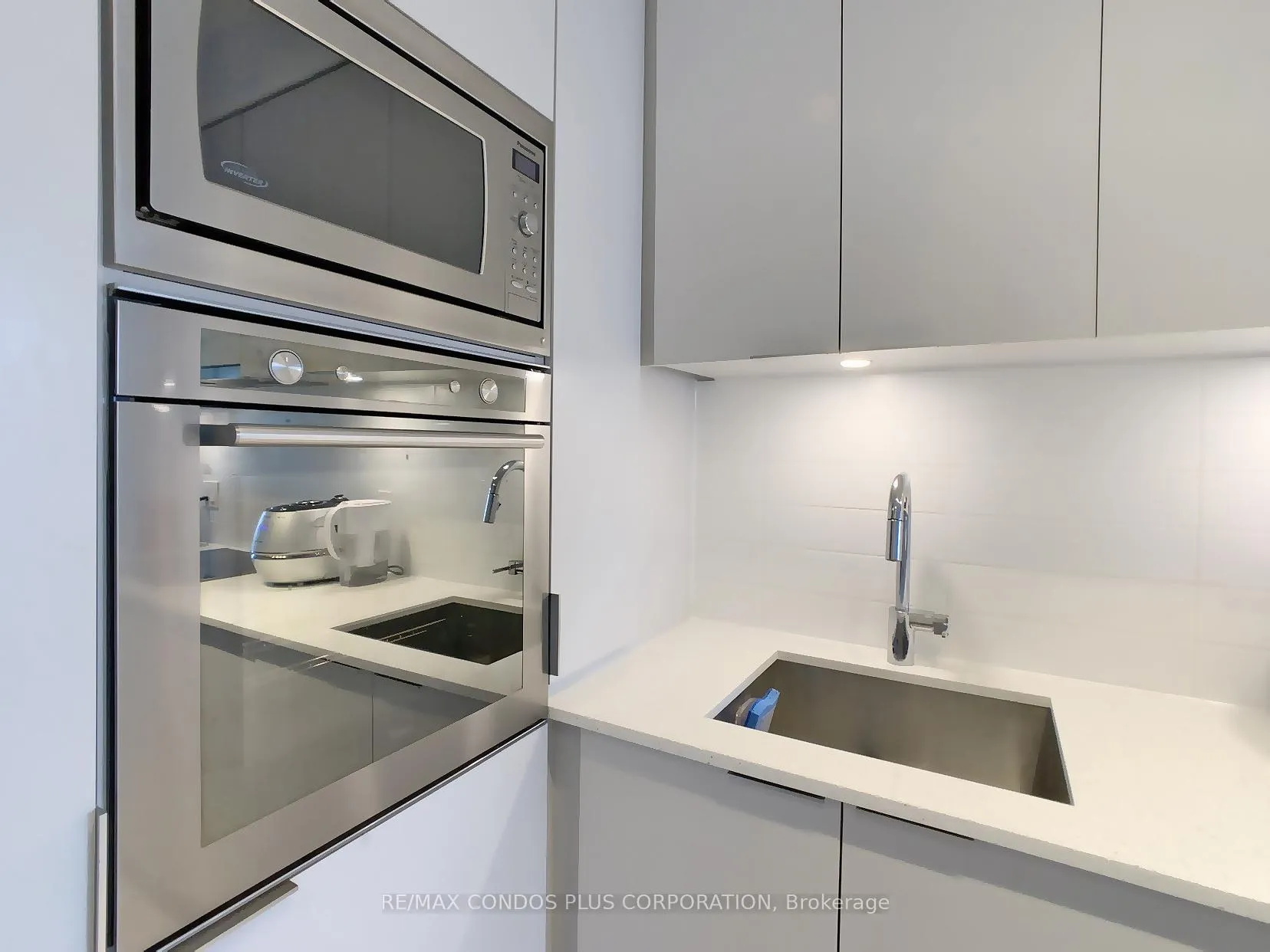 Photo 15 of Unit 1519, 576 Front Street W, Toronto, Waterfront Communities — HOMEH