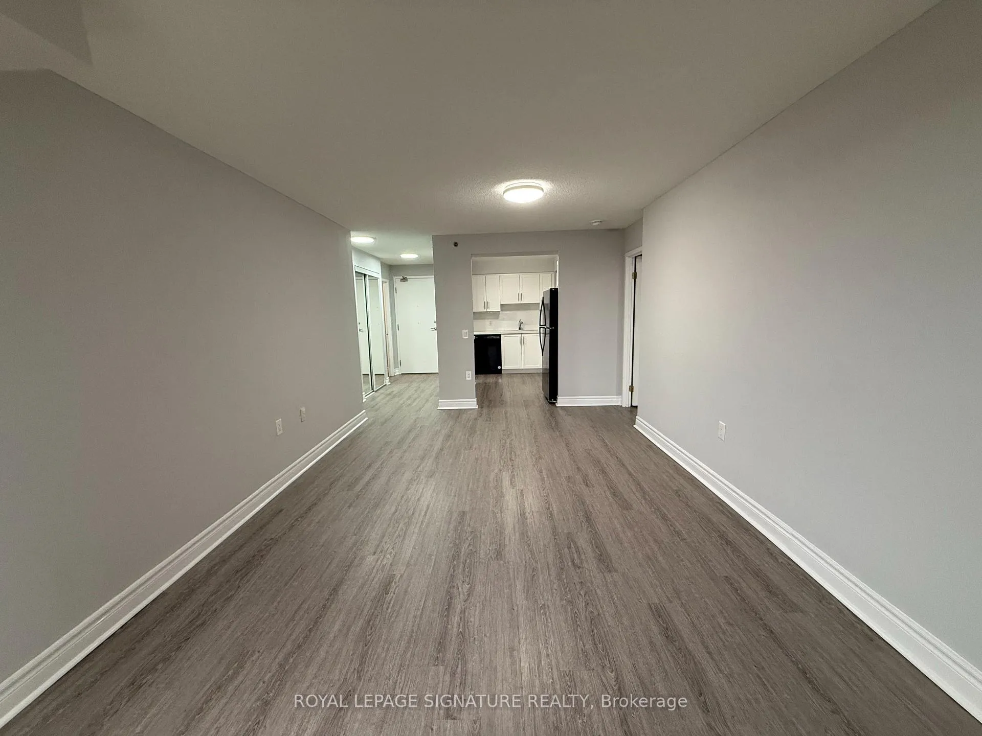 Photo 3 of Unit 508, 2 Neptune Drive, Toronto, Englemount-Lawrence — HOMEH
