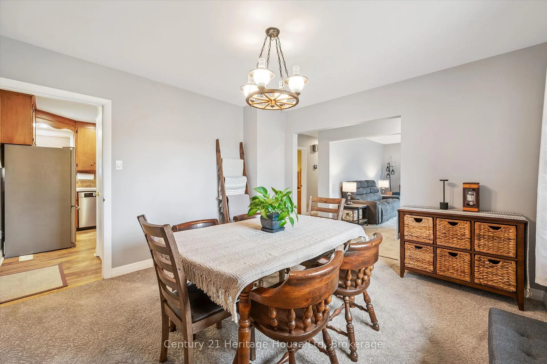 Photo 12 of 76 Kensington Street, Guelph, Riverside Park — HOMEH