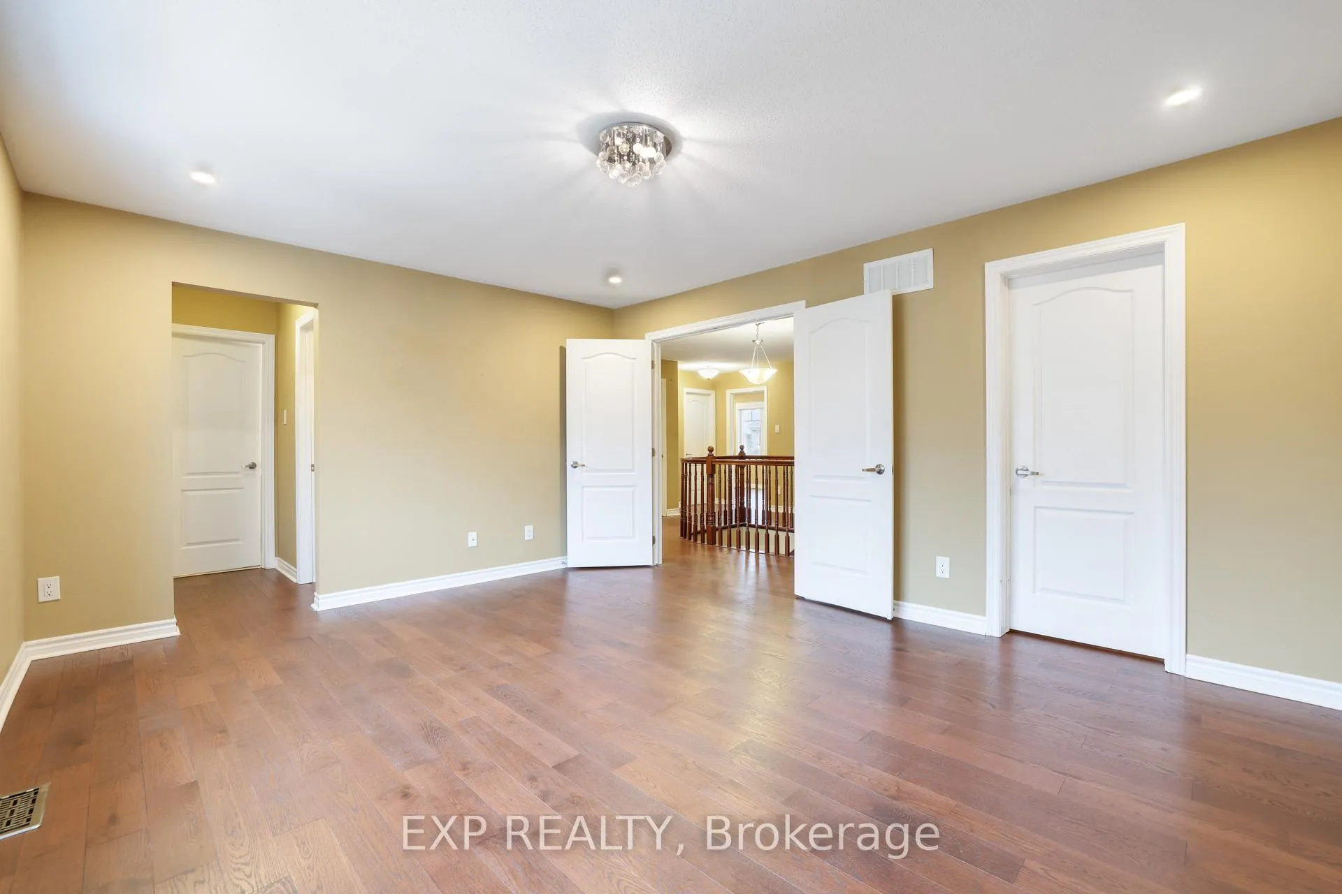 Photo 12 of 210 Rivertree Street, Ottawa, Kanata - Emerald Meadows/Trailwest — HOMEH