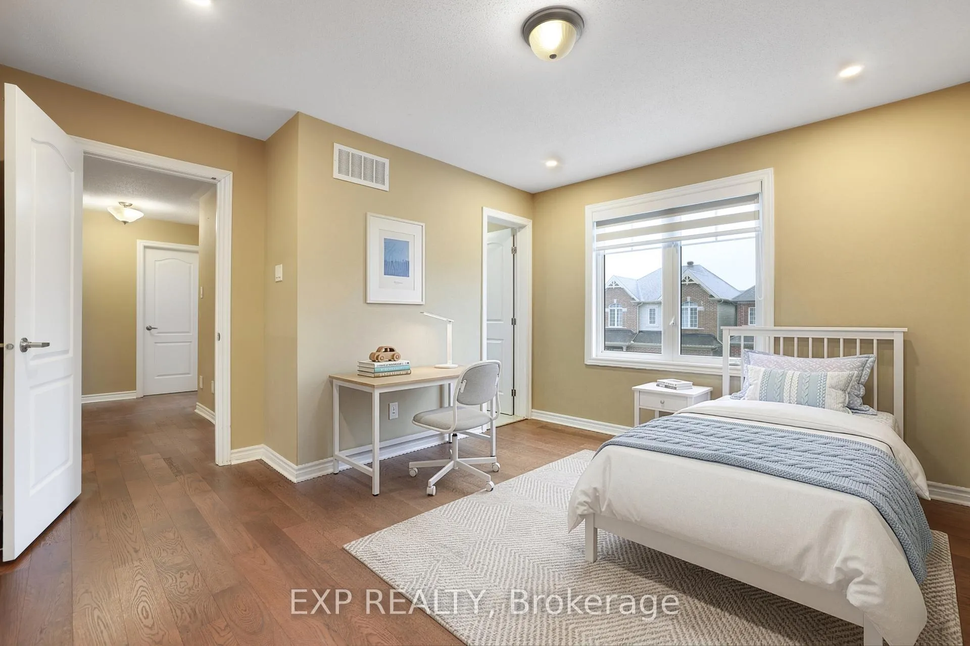 Photo 23 of 210 Rivertree Street, Ottawa, Kanata - Emerald Meadows/Trailwest — HOMEH