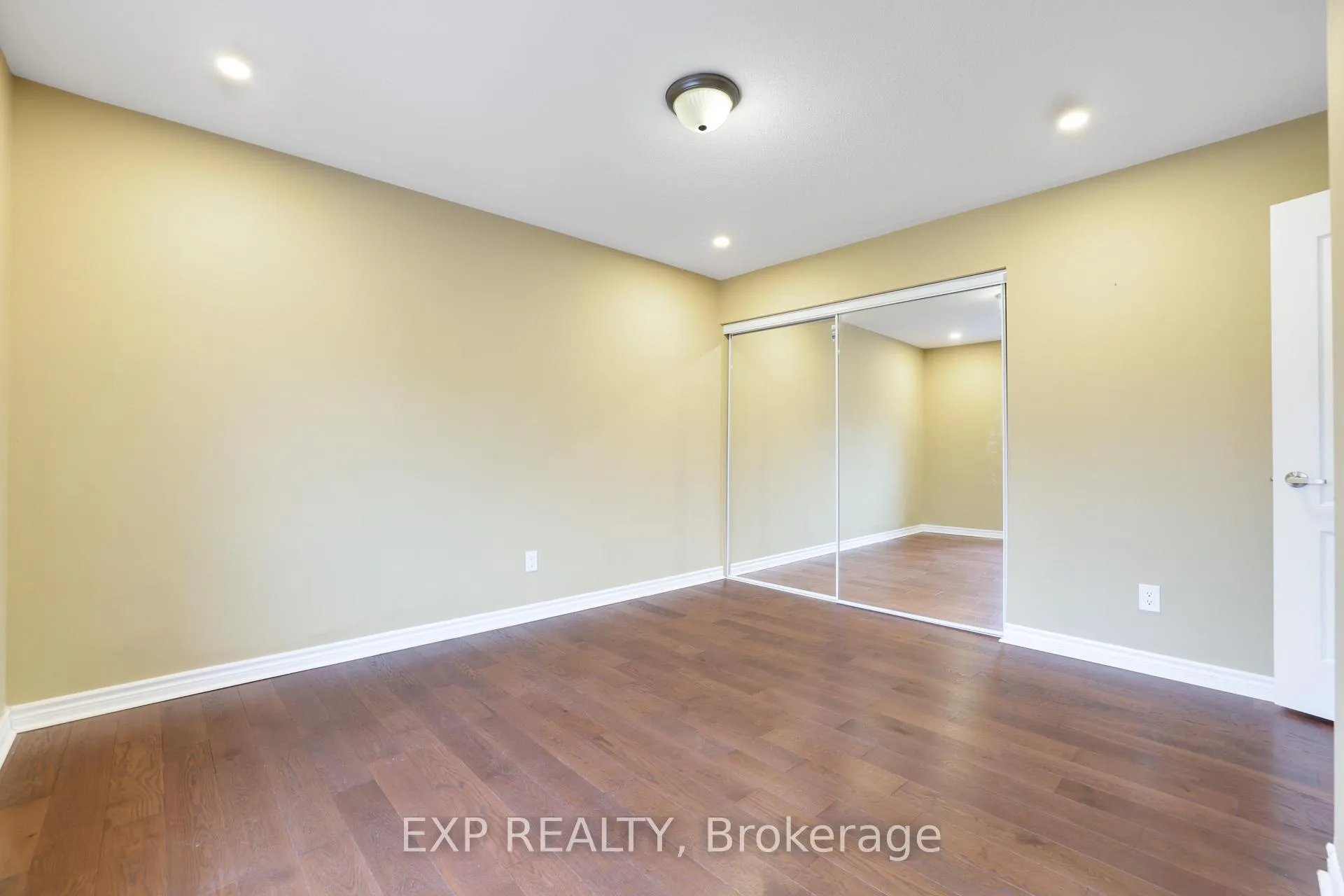 Photo 24 of 210 Rivertree Street, Ottawa, Kanata - Emerald Meadows/Trailwest — HOMEH