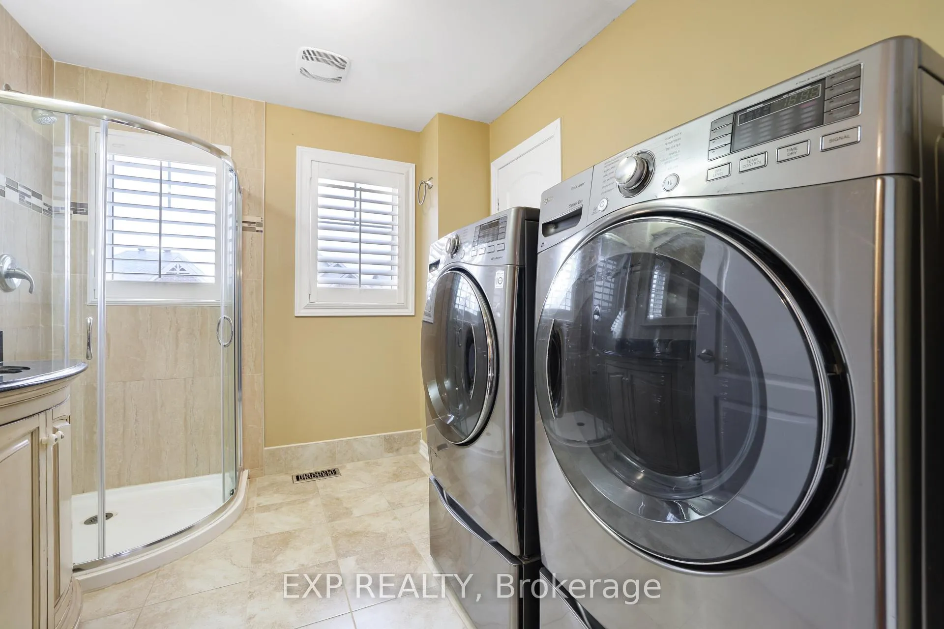 Photo 25 of 210 Rivertree Street, Ottawa, Kanata - Emerald Meadows/Trailwest — HOMEH