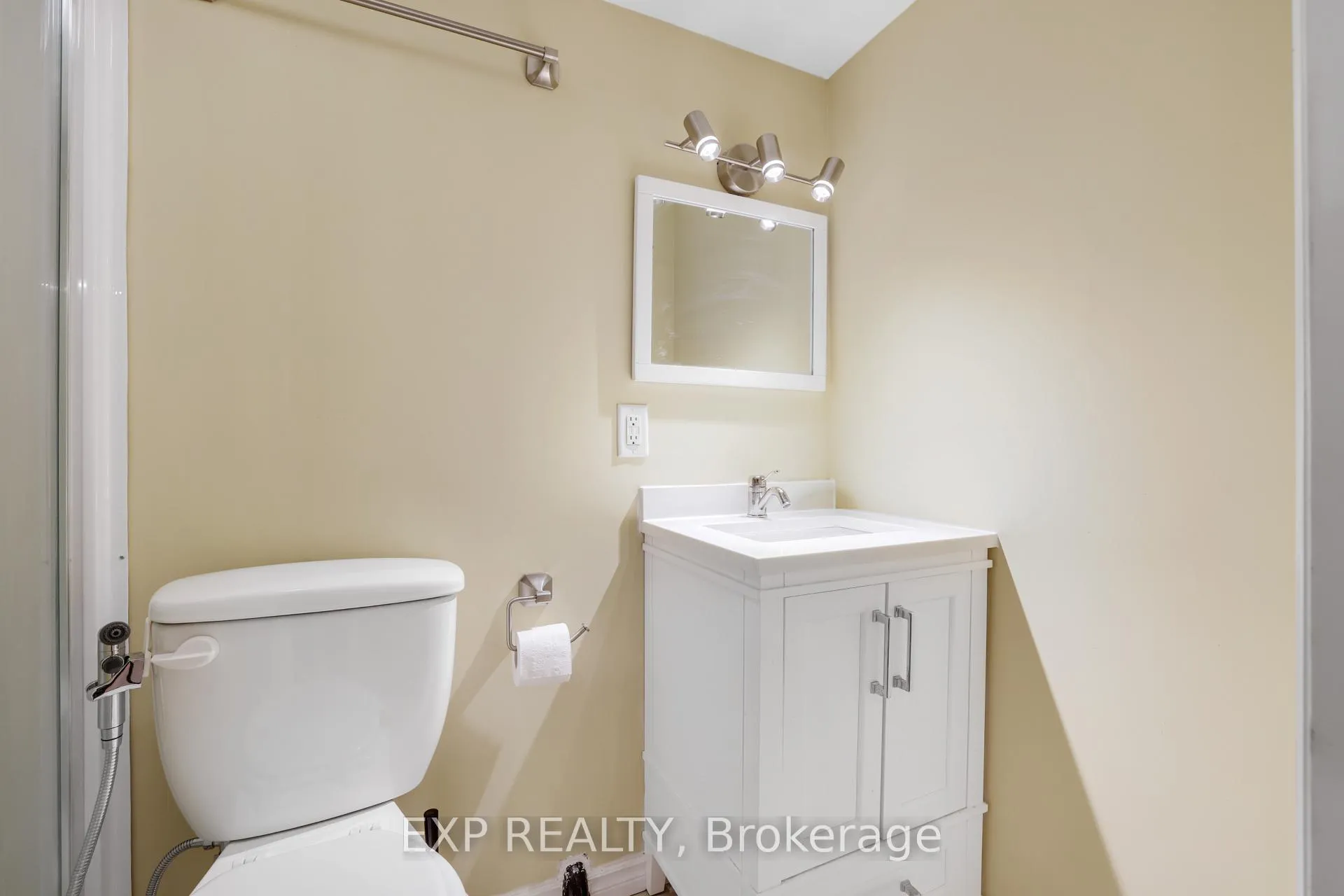Photo 41 of 210 Rivertree Street, Ottawa, Kanata - Emerald Meadows/Trailwest — HOMEH