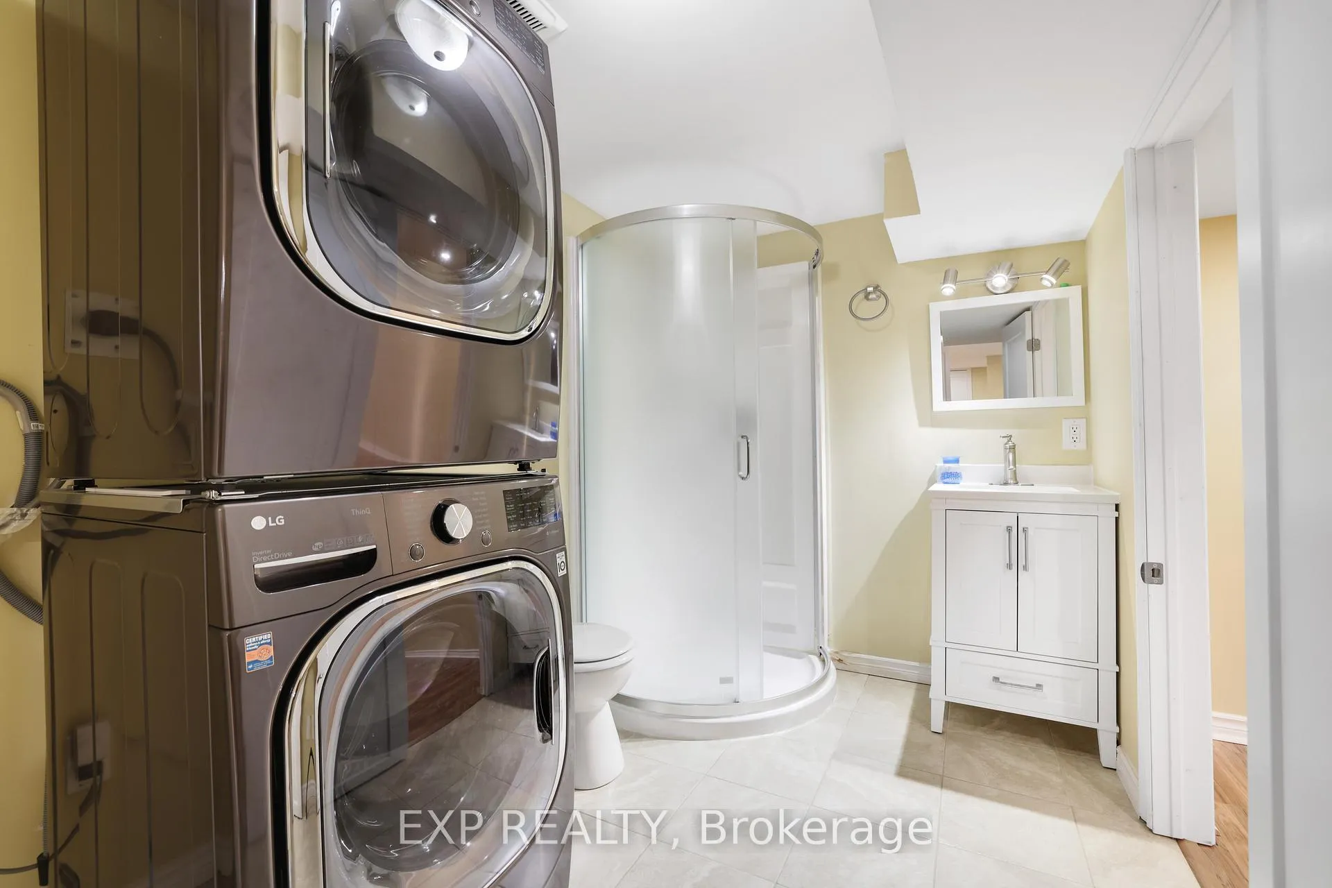 Photo 45 of 210 Rivertree Street, Ottawa, Kanata - Emerald Meadows/Trailwest — HOMEH
