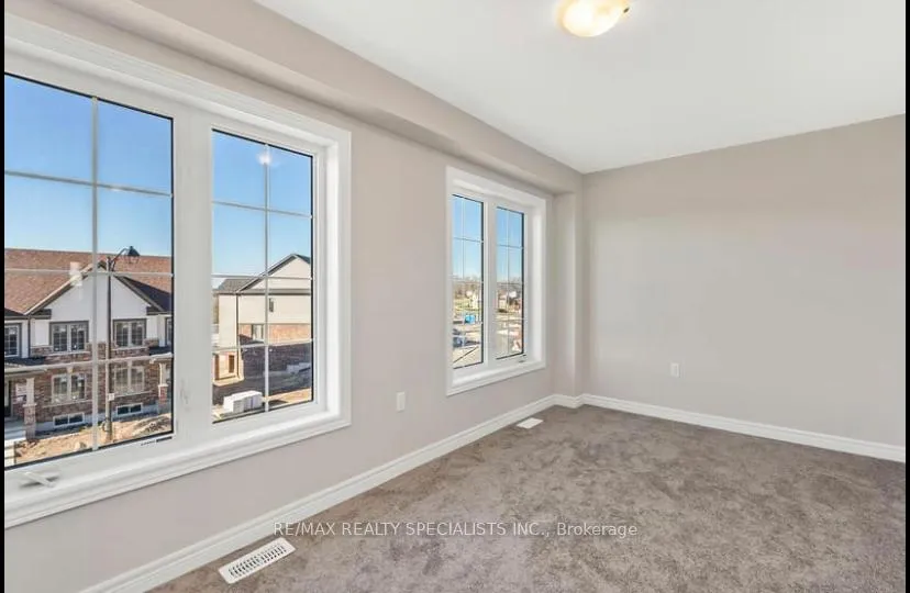 Photo 12 of 765 Linden Drive, Cambridge — HOMEH