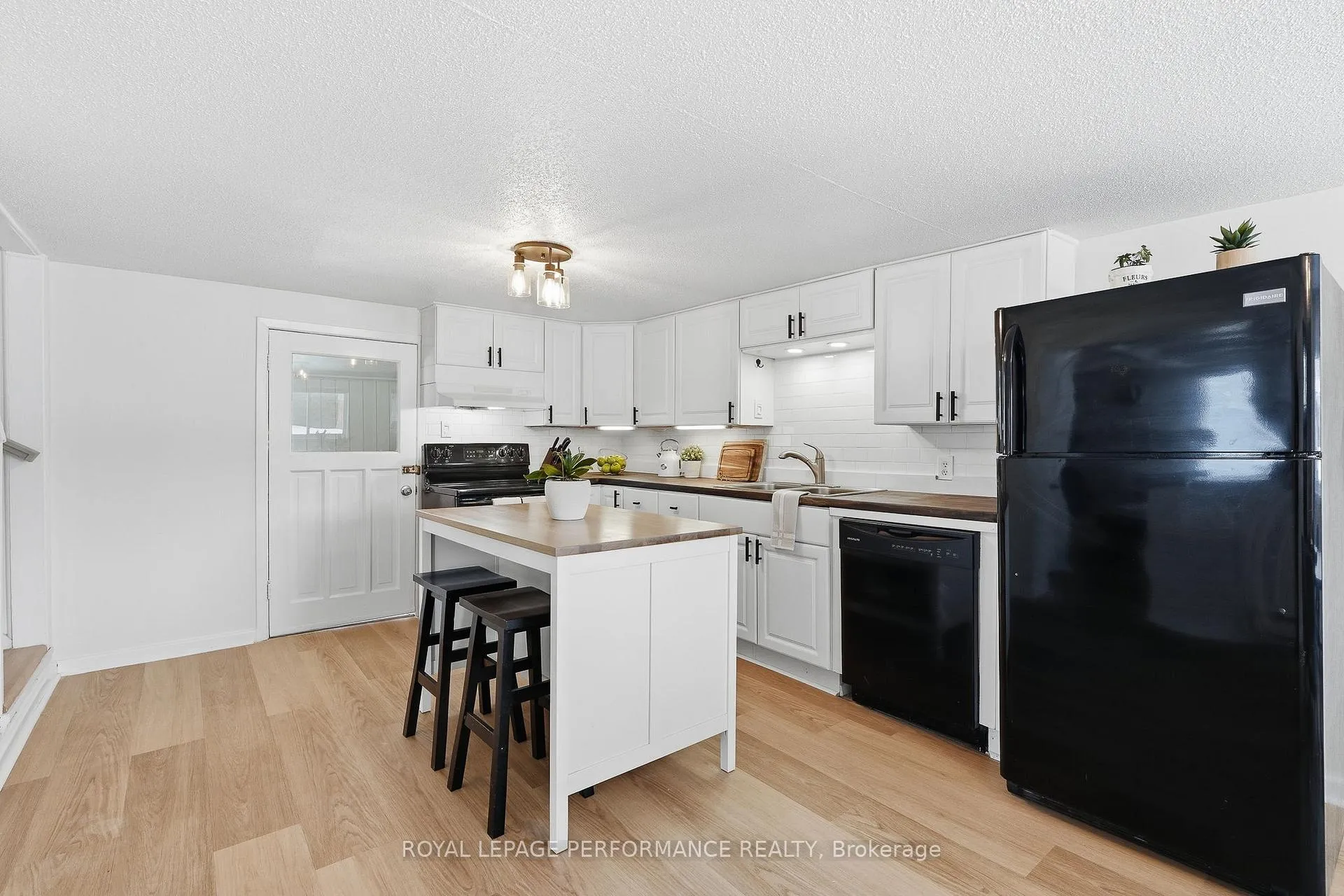 Photo 7 of 1292 St Jacques Road, Russell, Embrun — HOMEH