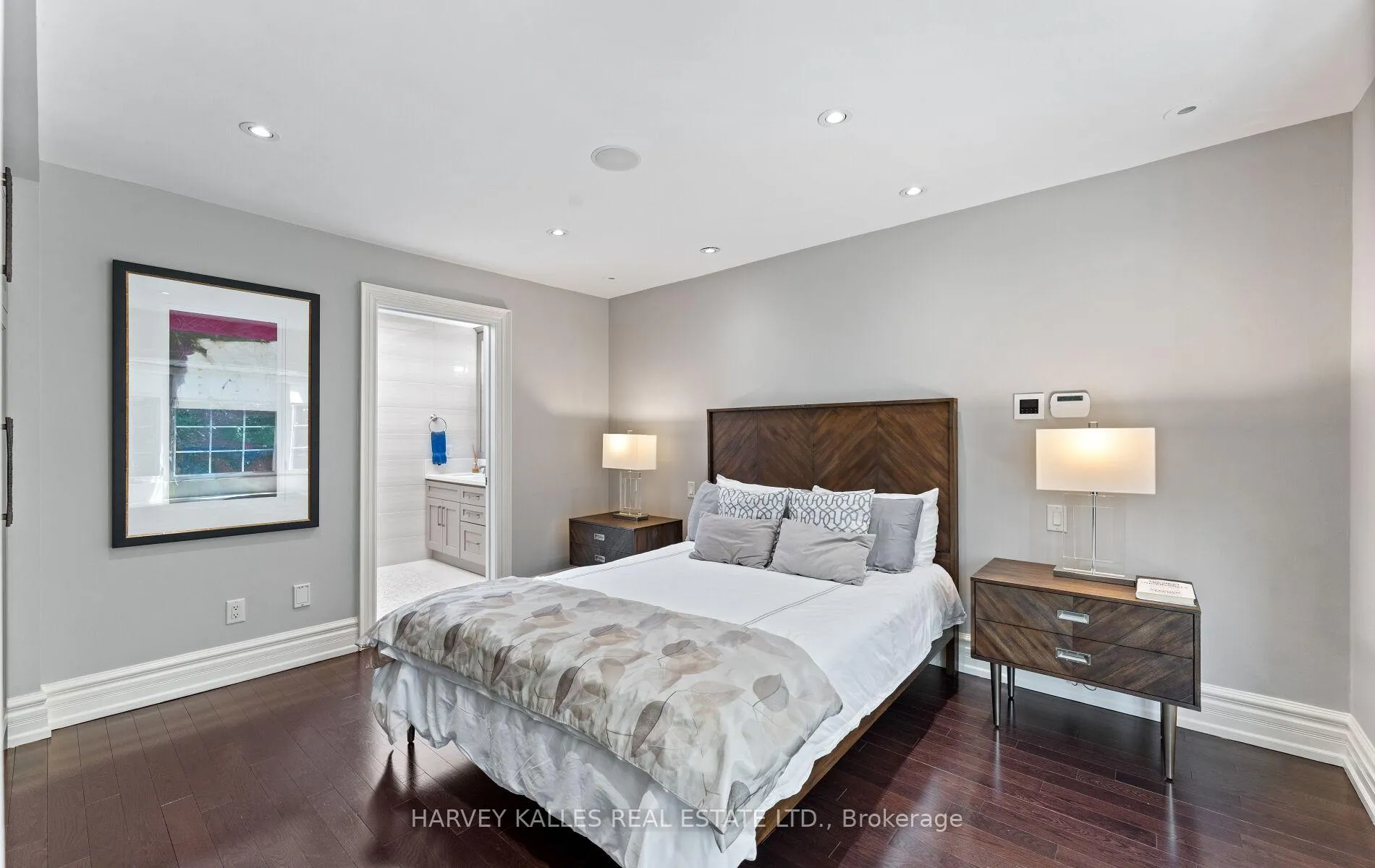 Photo 19 of 112 Mason Boulevard, Toronto, Bedford Park-Nortown — HOMEH