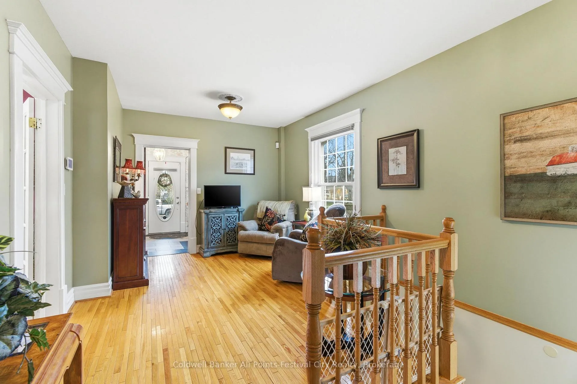 Photo 9 of 164 Palmerston Street, Goderich, Goderich (Town) — HOMEH