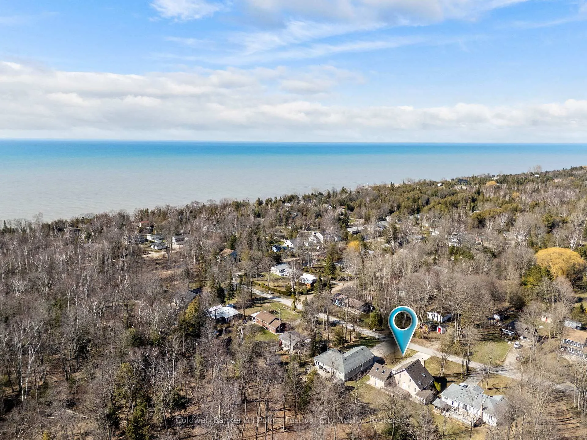 Photo 4 of 207 Birch Crescent, Huron-Kinloss — HOMEH