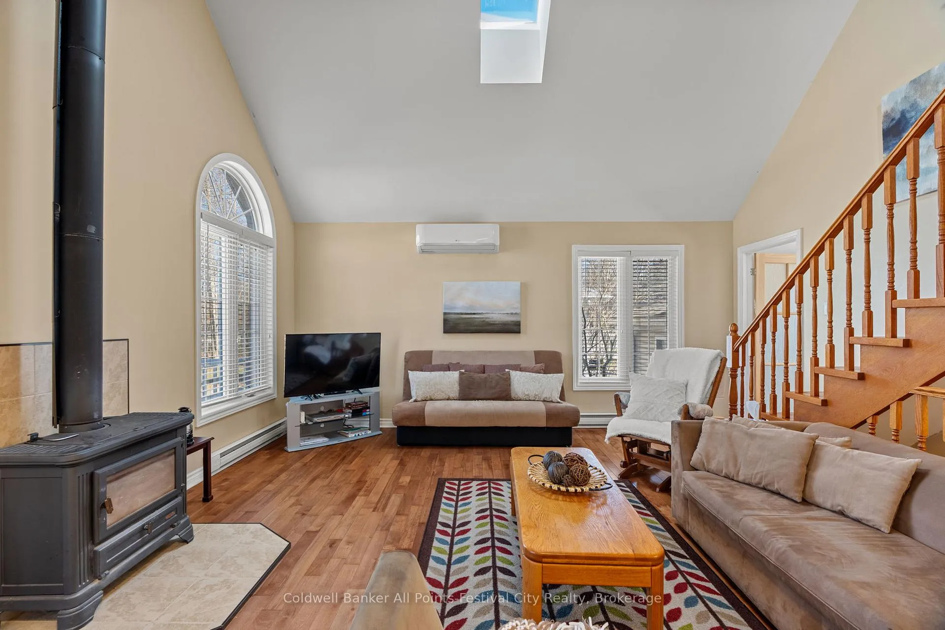 Photo 11 of 207 Birch Crescent, Huron-Kinloss — HOMEH