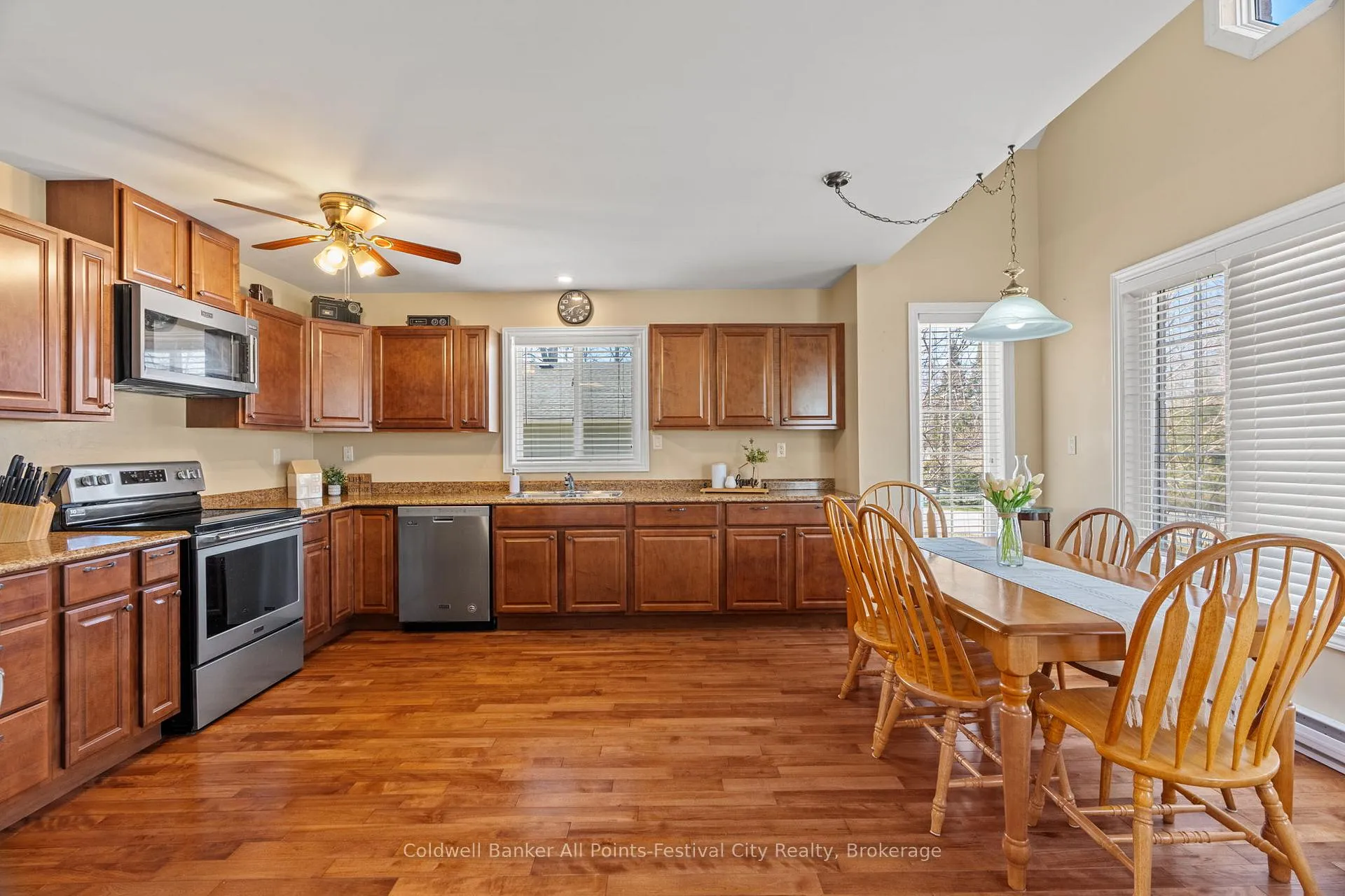 Photo 16 of 207 Birch Crescent, Huron-Kinloss — HOMEH