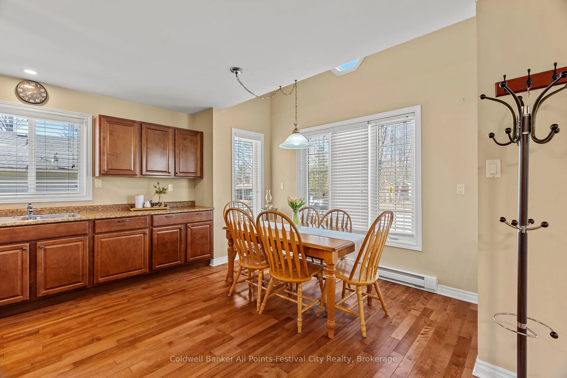 Photo 17 of 207 Birch Crescent, Huron-Kinloss — HOMEH