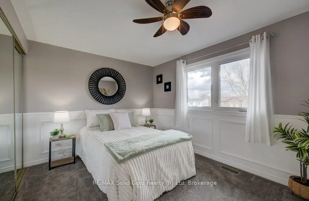 Photo 32 of 107 Old Park Lane, Kitchener — HOMEH