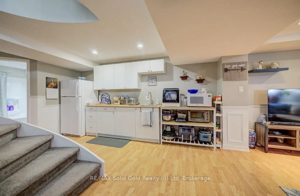 Photo 38 of 107 Old Park Lane, Kitchener — HOMEH