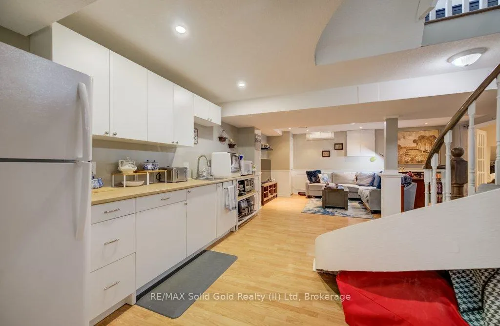 Photo 44 of 107 Old Park Lane, Kitchener — HOMEH