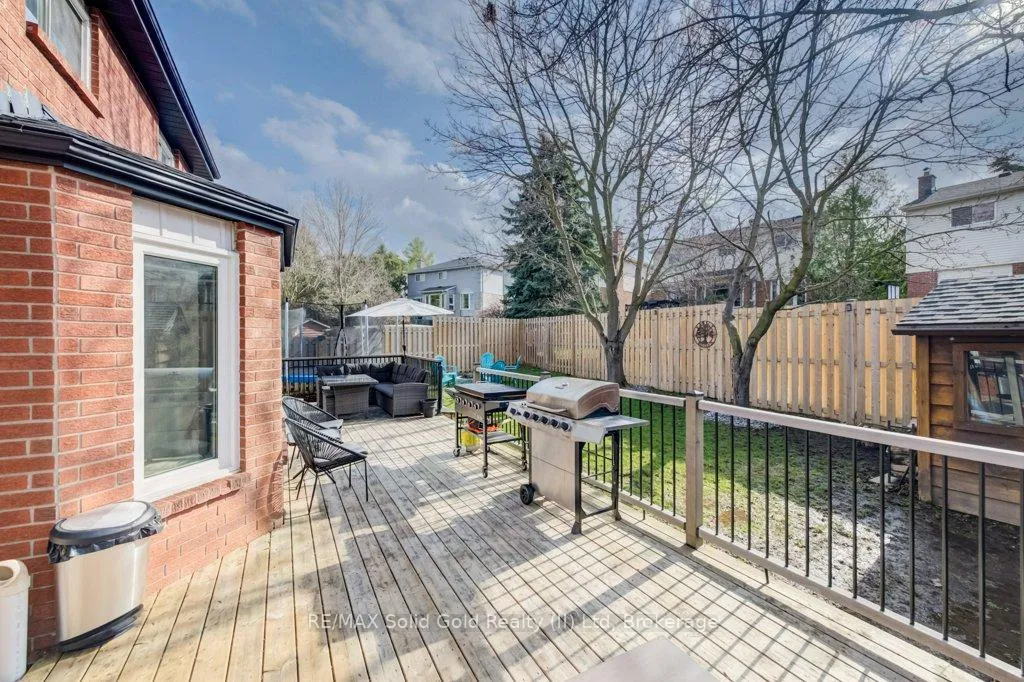 Photo 46 of 107 Old Park Lane, Kitchener — HOMEH