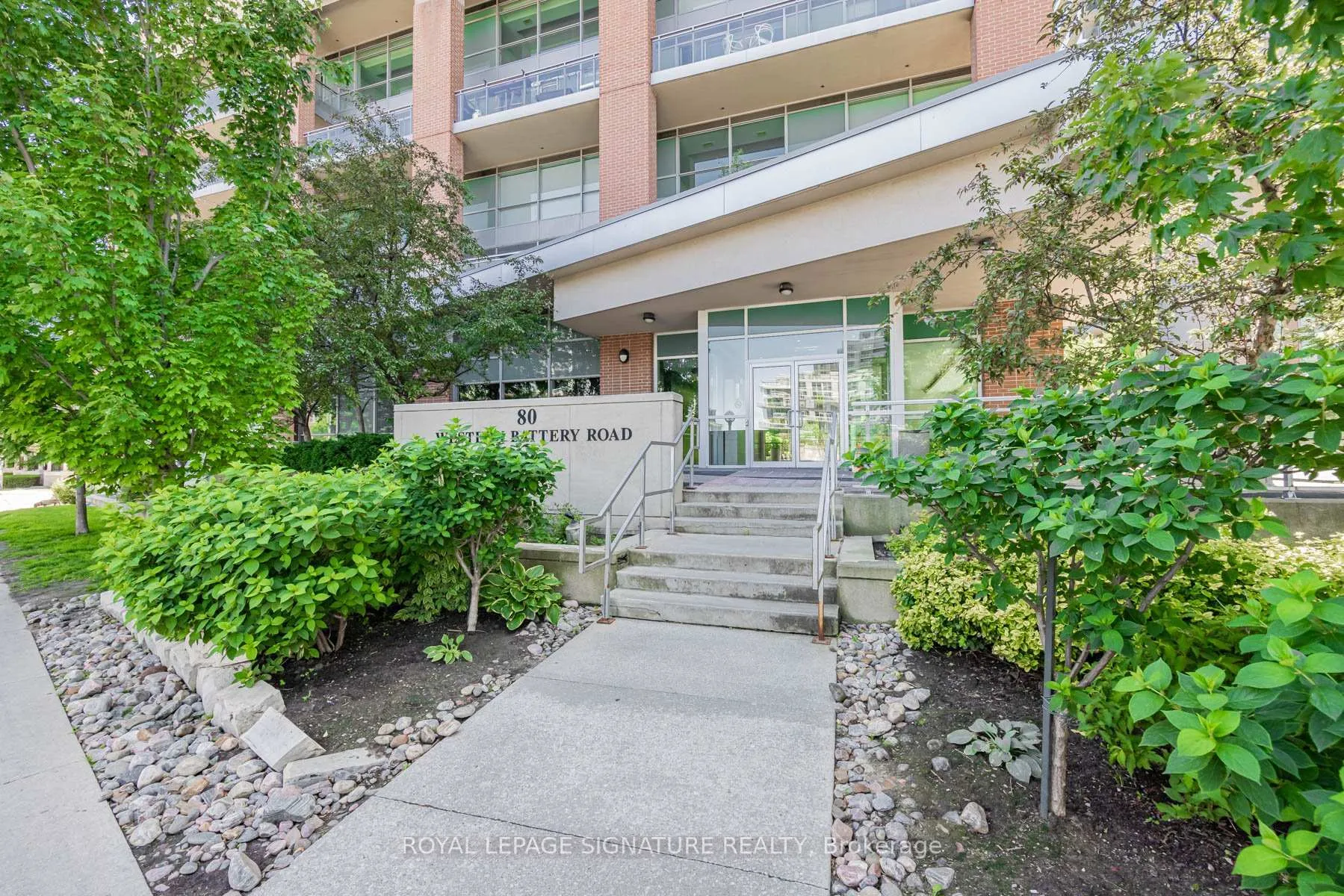 Photo 2 of Unit 2105, 80 Western Battery Road, Toronto, Niagara — HOMEH