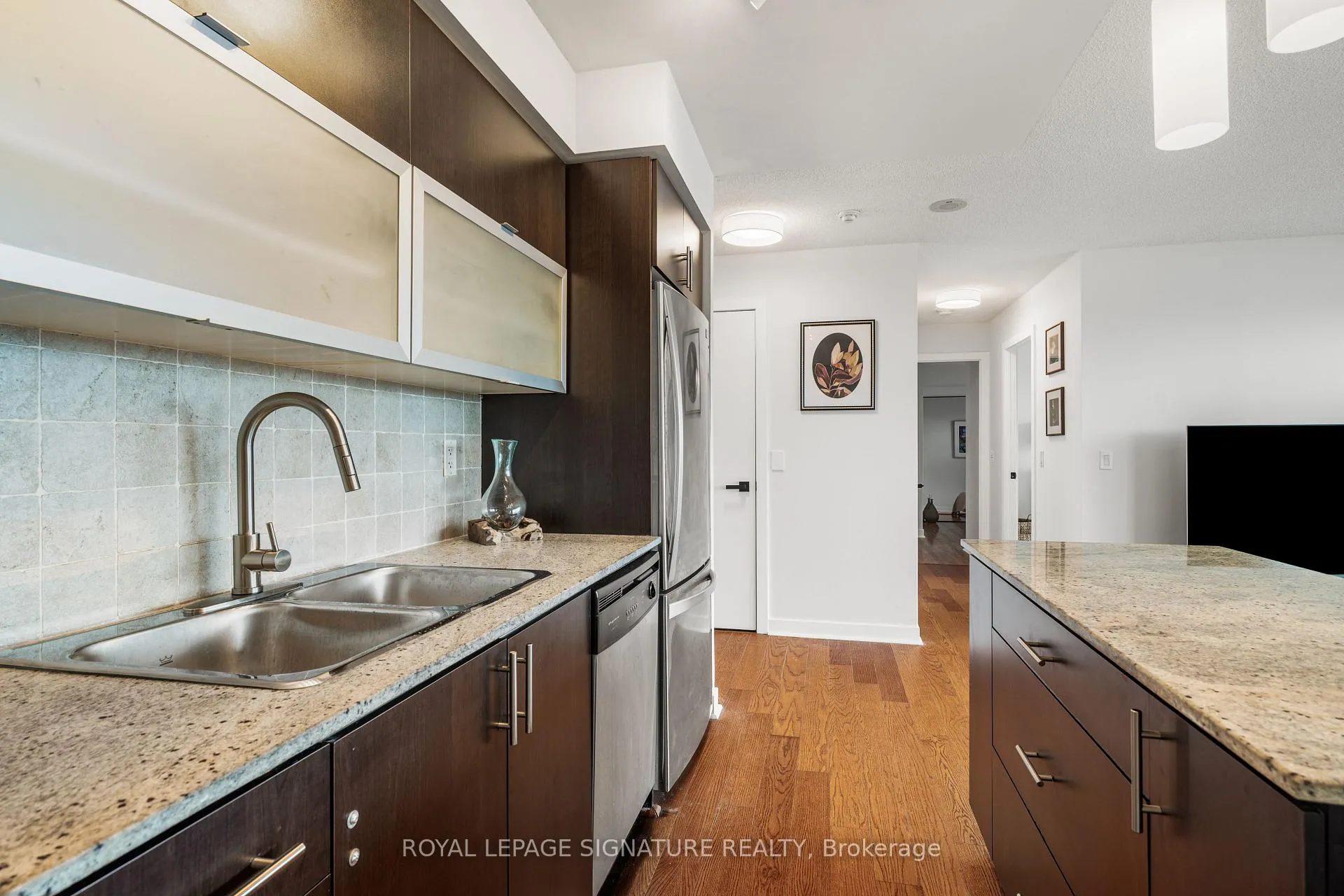 Photo 15 of Unit 2105, 80 Western Battery Road, Toronto, Niagara — HOMEH