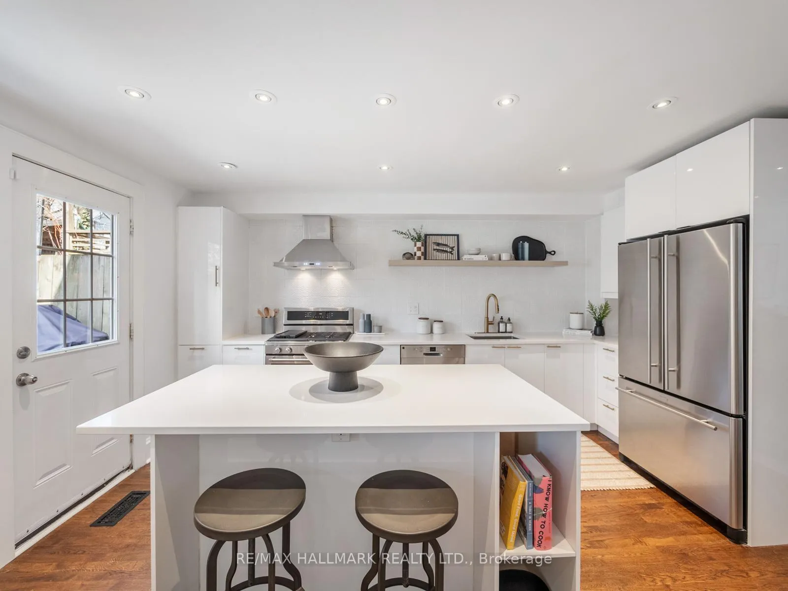 Photo 13 of 24 Boulton Avenue, Toronto, South Riverdale — HOMEH