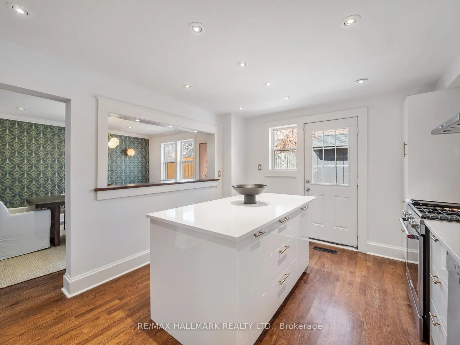 Photo 17 of 24 Boulton Avenue, Toronto, South Riverdale — HOMEH