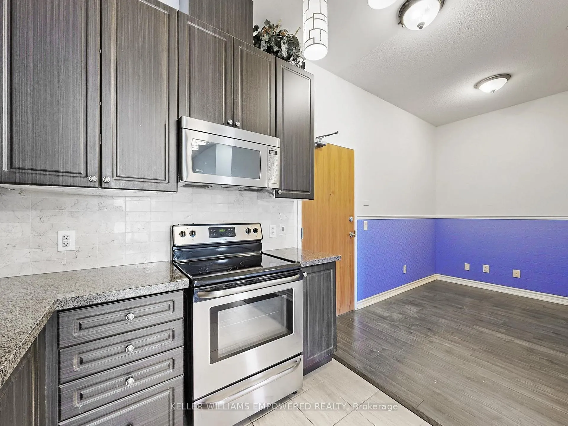 Photo 15 of Unit 120, 8323 Kennedy Road, Markham, Village Green-South Unionville — HOMEH