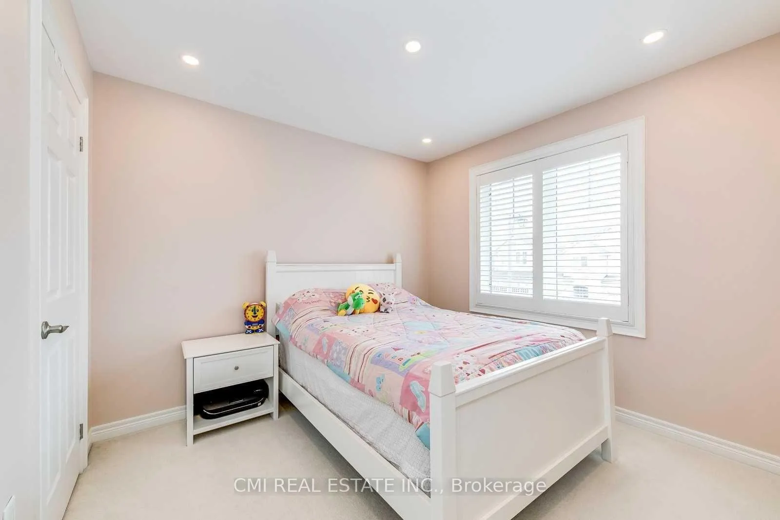 Photo 25 of 46 Losino Street, Caledon, Rural Caledon — HOMEH