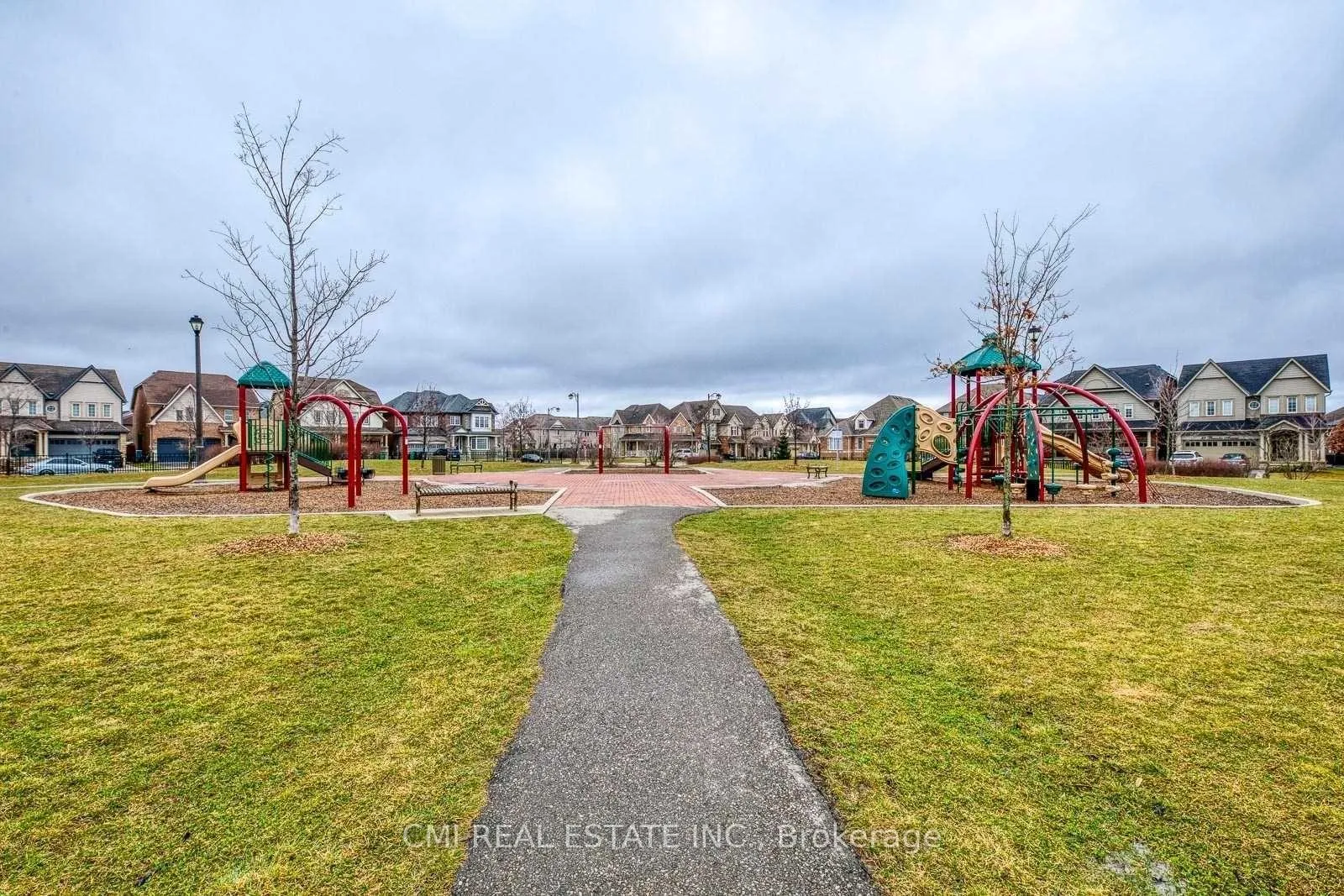 Photo 38 of 46 Losino Street, Caledon, Rural Caledon — HOMEH