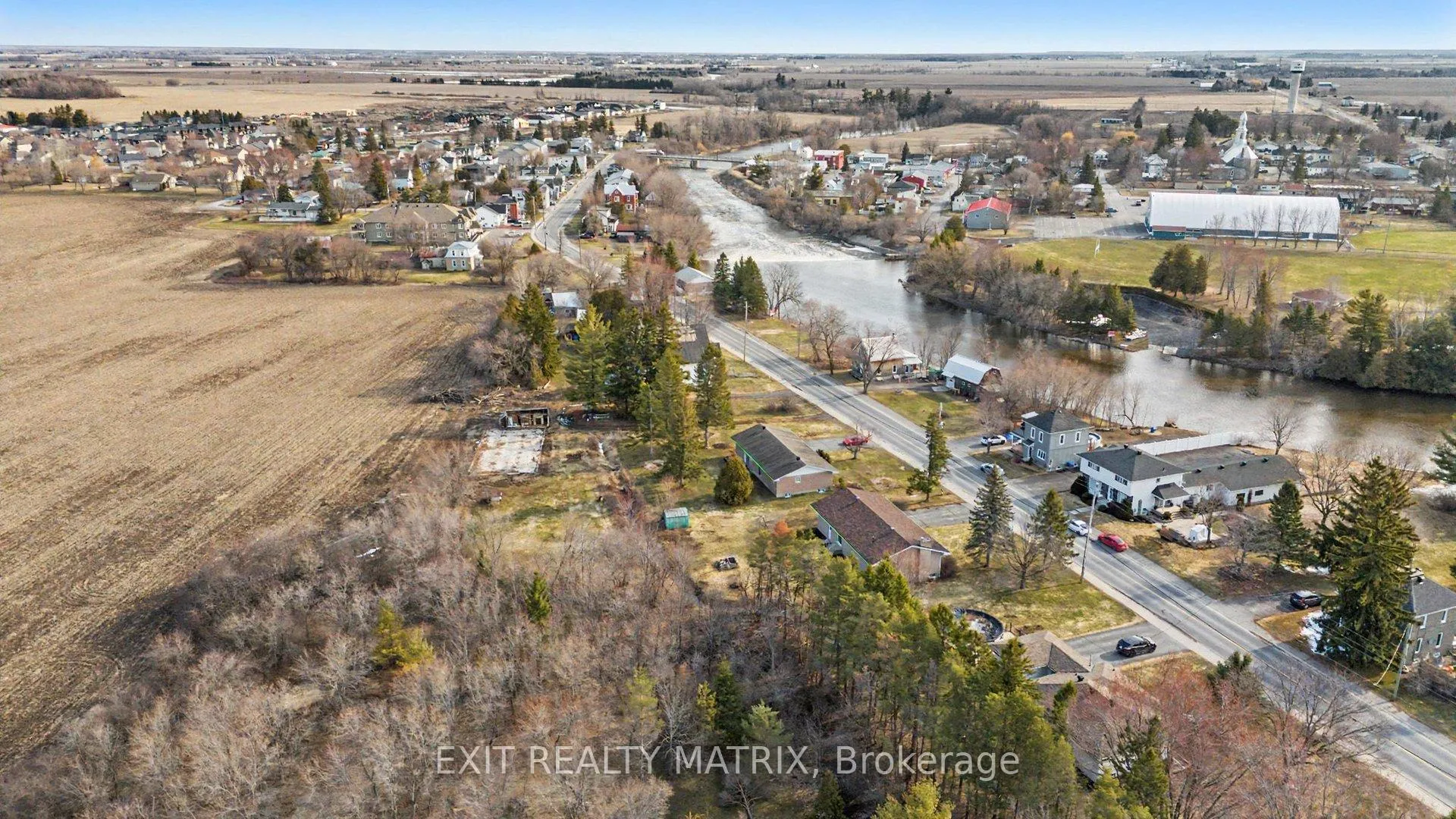 Photo 35 of 60 Charles Street, North Stormont, North Stormont (Finch) Twp — HOMEH