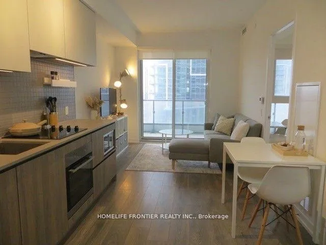 Front of Unit 1005, 950 Portage Parkway